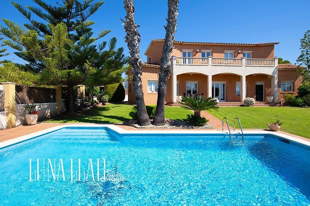 6 soverom Villa til salgs i Calafell med svømmebasseng - € 775 000 (Ref: 9735659)