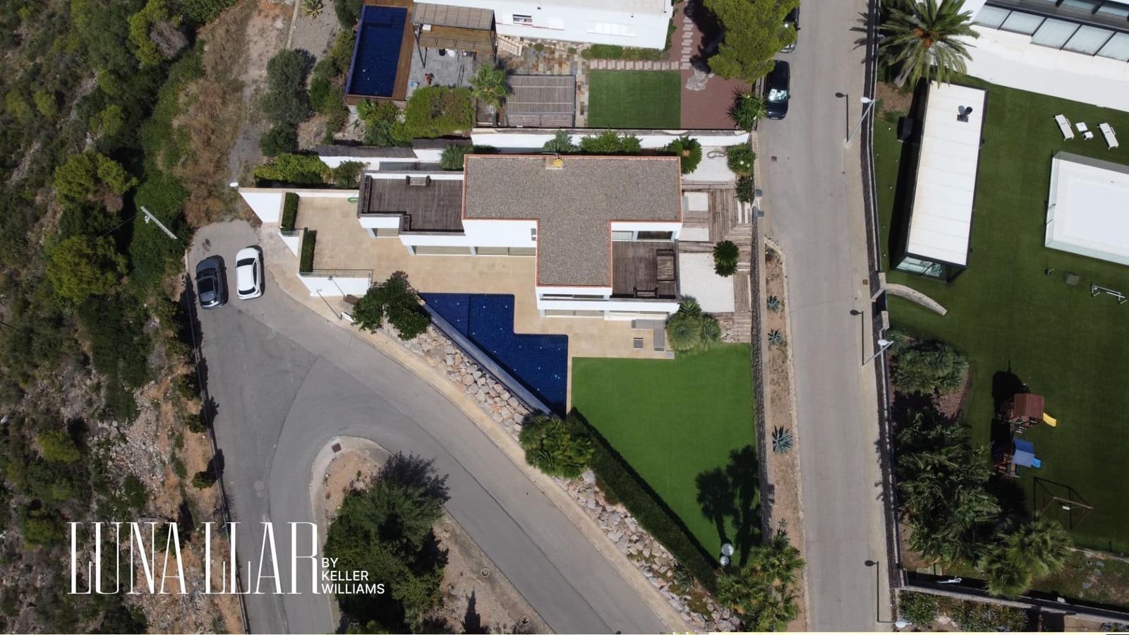 4 bedroom Villa for rent in Les Botigues de Sitges with pool garage - € 12,000 (Ref: 9735660)