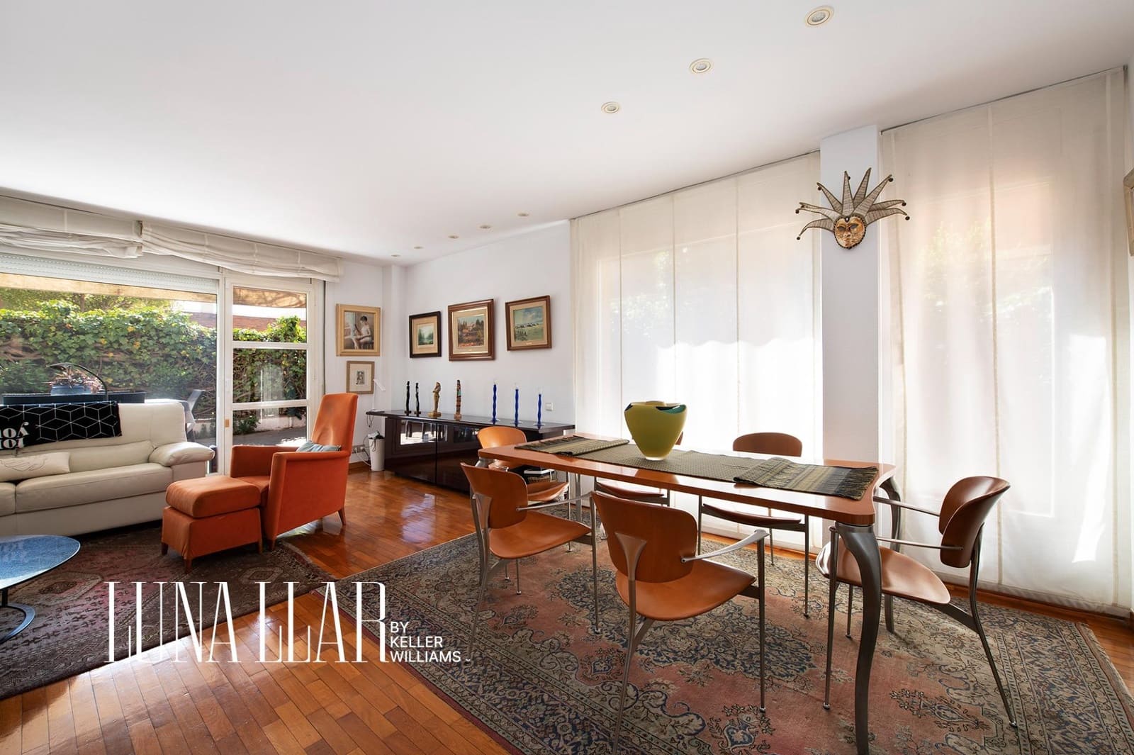 4 bedroom Terraced Villa for sale in Sant Joan Despi with garage - € 839,000 (Ref: 9741823)