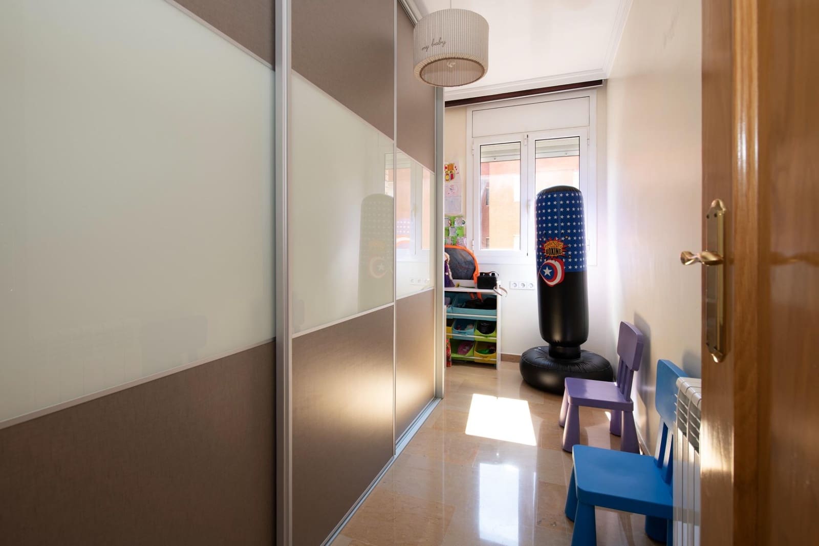 4 soverom Leilighet til salgs i Sant Boi de Llobregat - € 369 000 (Ref: 9788471)