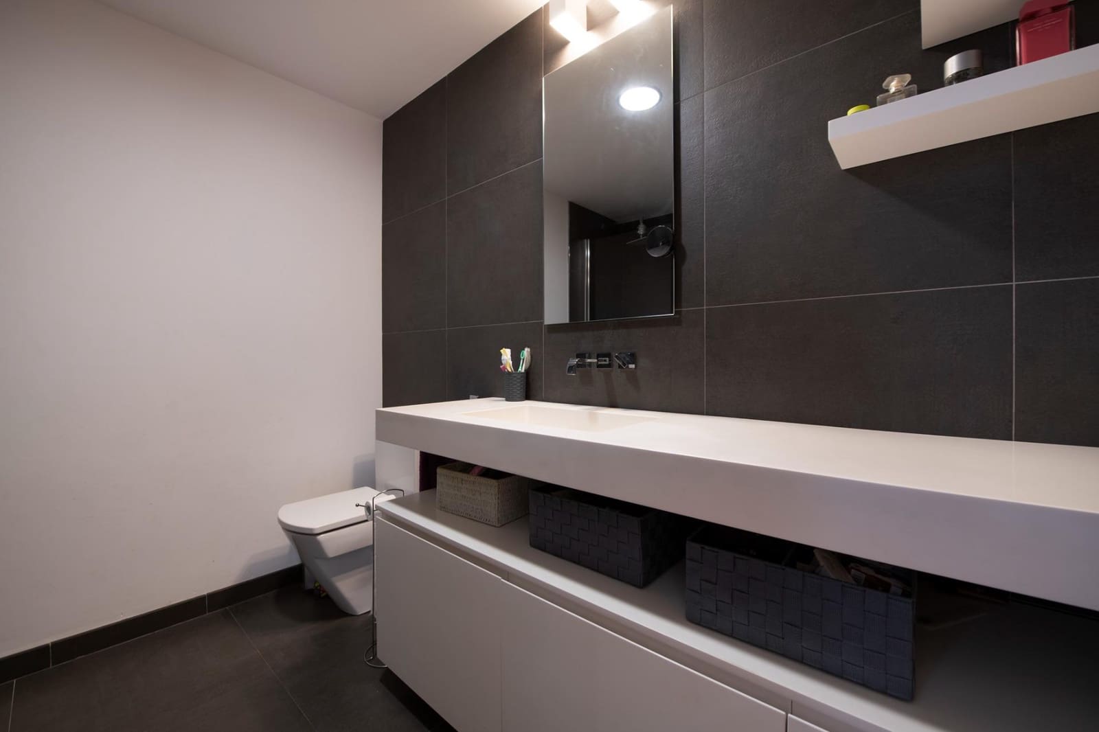 4 soverom Leilighet til salgs i Sant Boi de Llobregat - € 369 000 (Ref: 9788471)