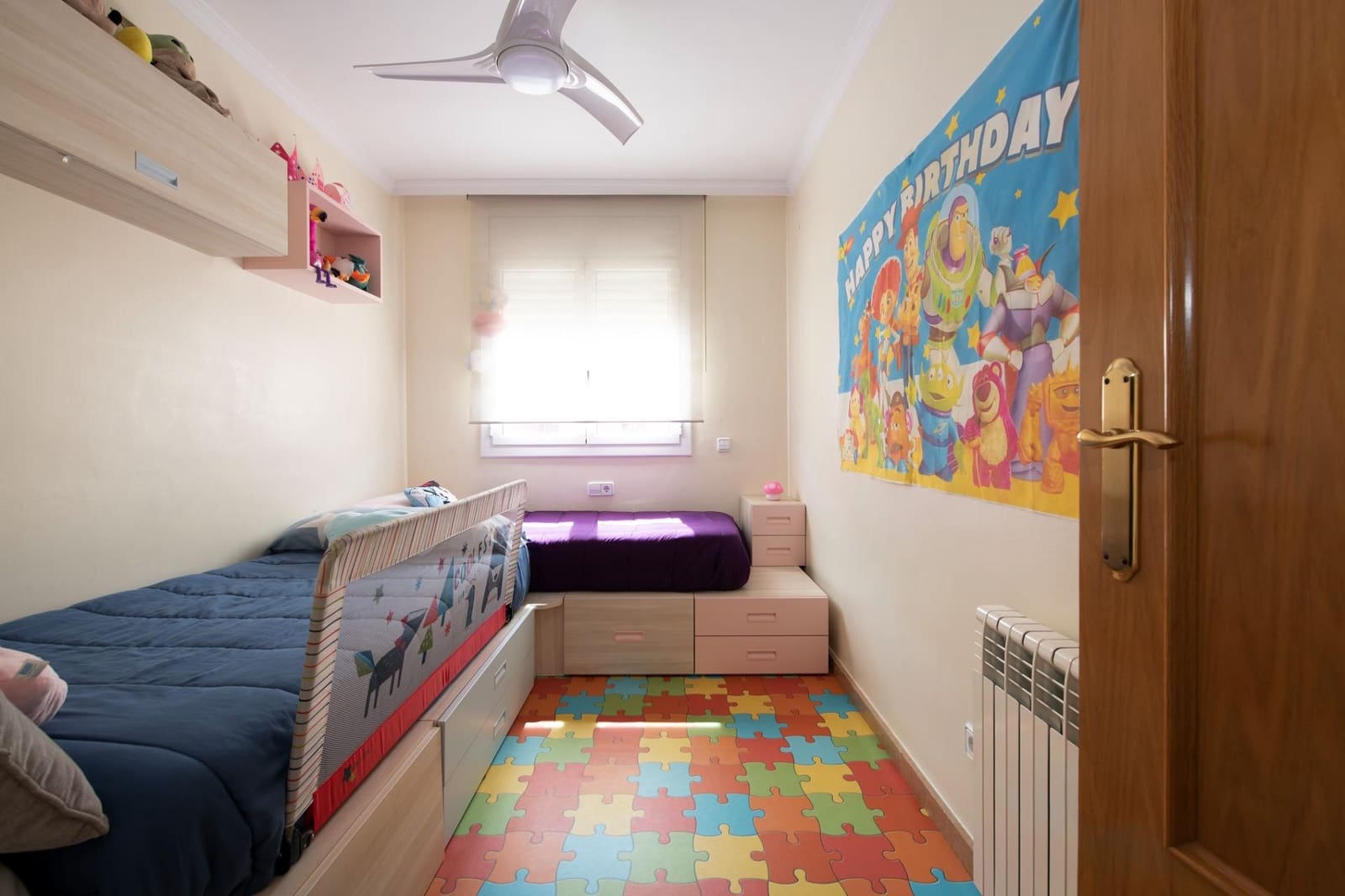 4 soverom Leilighet til salgs i Sant Boi de Llobregat - € 369 000 (Ref: 9788471)