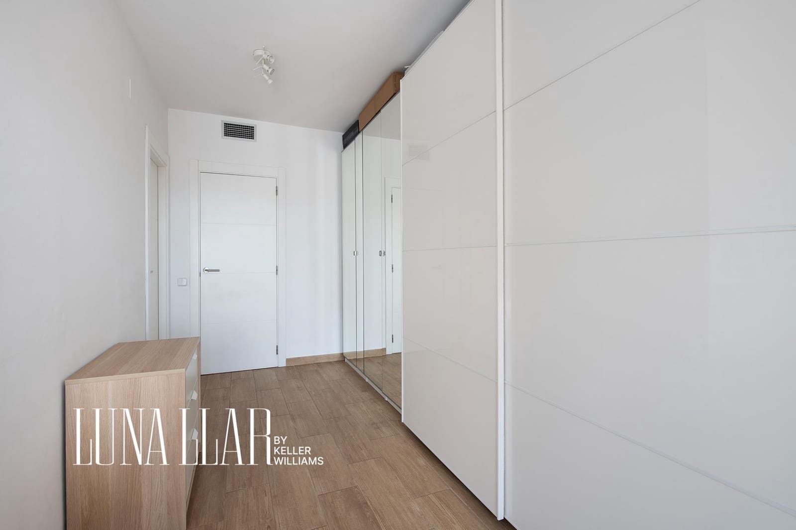 3 sovrum Lägenhet till salu i Castelldefels - 419 000 € (Ref: 9799370)