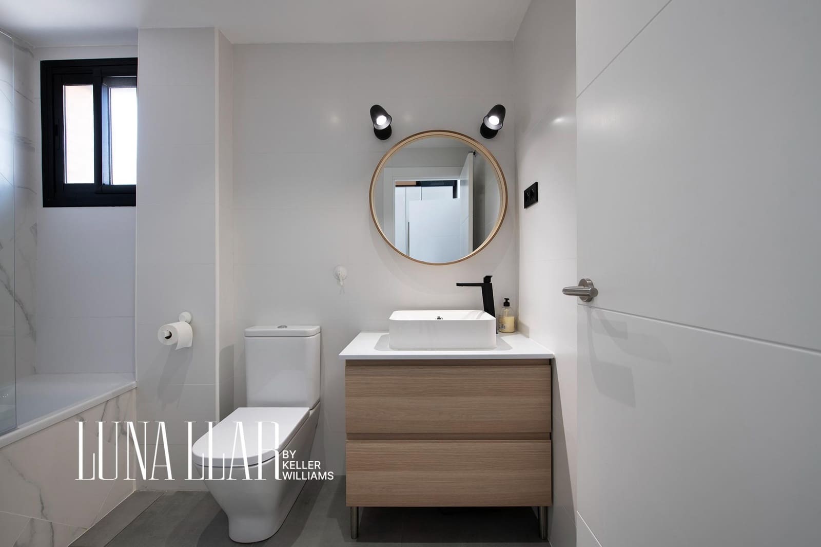 3 sovrum Lägenhet till salu i Castelldefels - 419 000 € (Ref: 9799370)