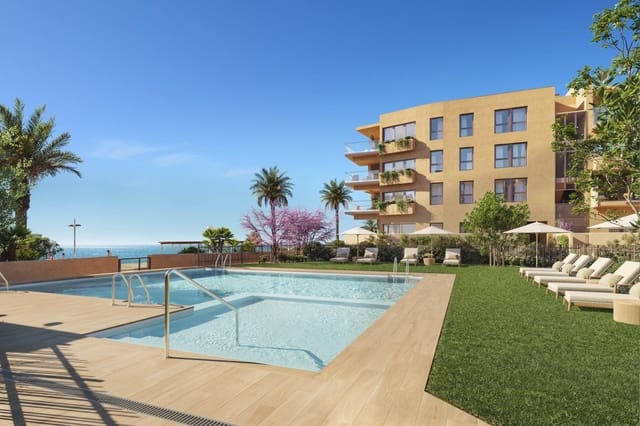 Piso de 4 habitaciones en Cubelles en venta con piscina - 970.000 € (Ref: 9811980)