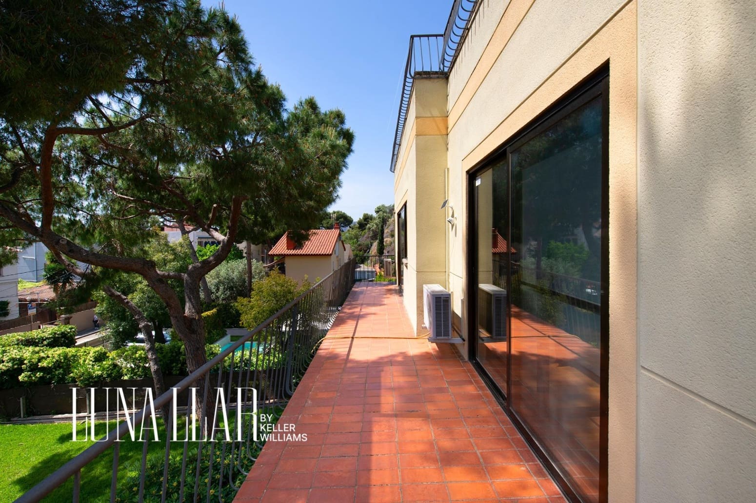 4 sypialnia Willa na sprzedaż w Castelldefels - 1 280 000 € (Ref: 9832220)