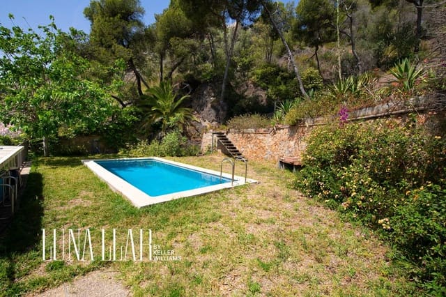 4 bedroom Villa for sale in Castelldefels - € 1,280,000 (Ref: 9832220)