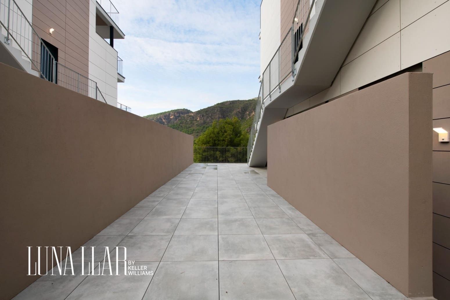 4 slaapkamer Villa te koop in Castelldefels - € 1.290.000 (Ref: 9832221)