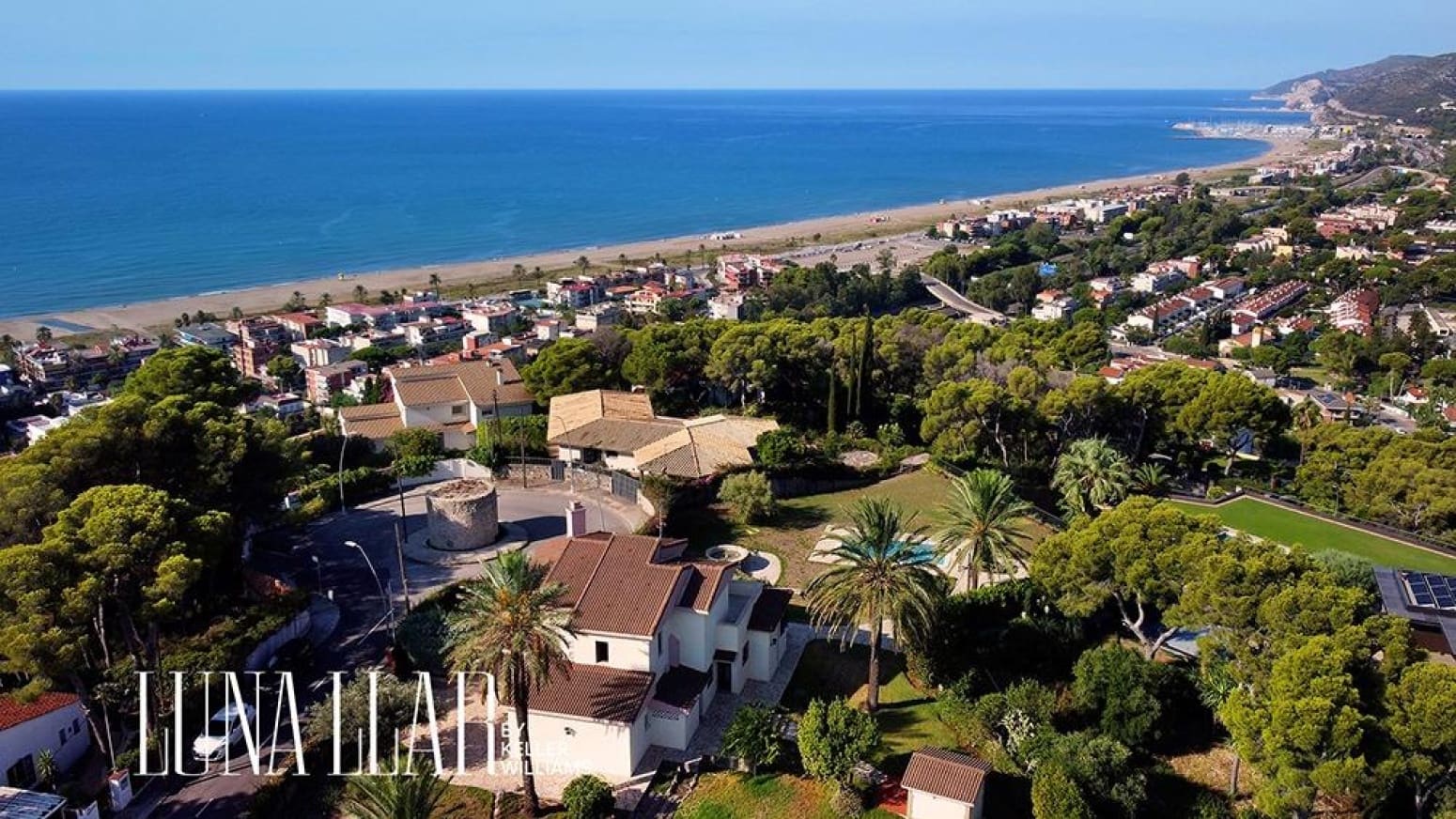 3 Zimmer Villa zu verkaufen in Castelldefels mit Garage - 1.950.000 € (Ref: 9832223)