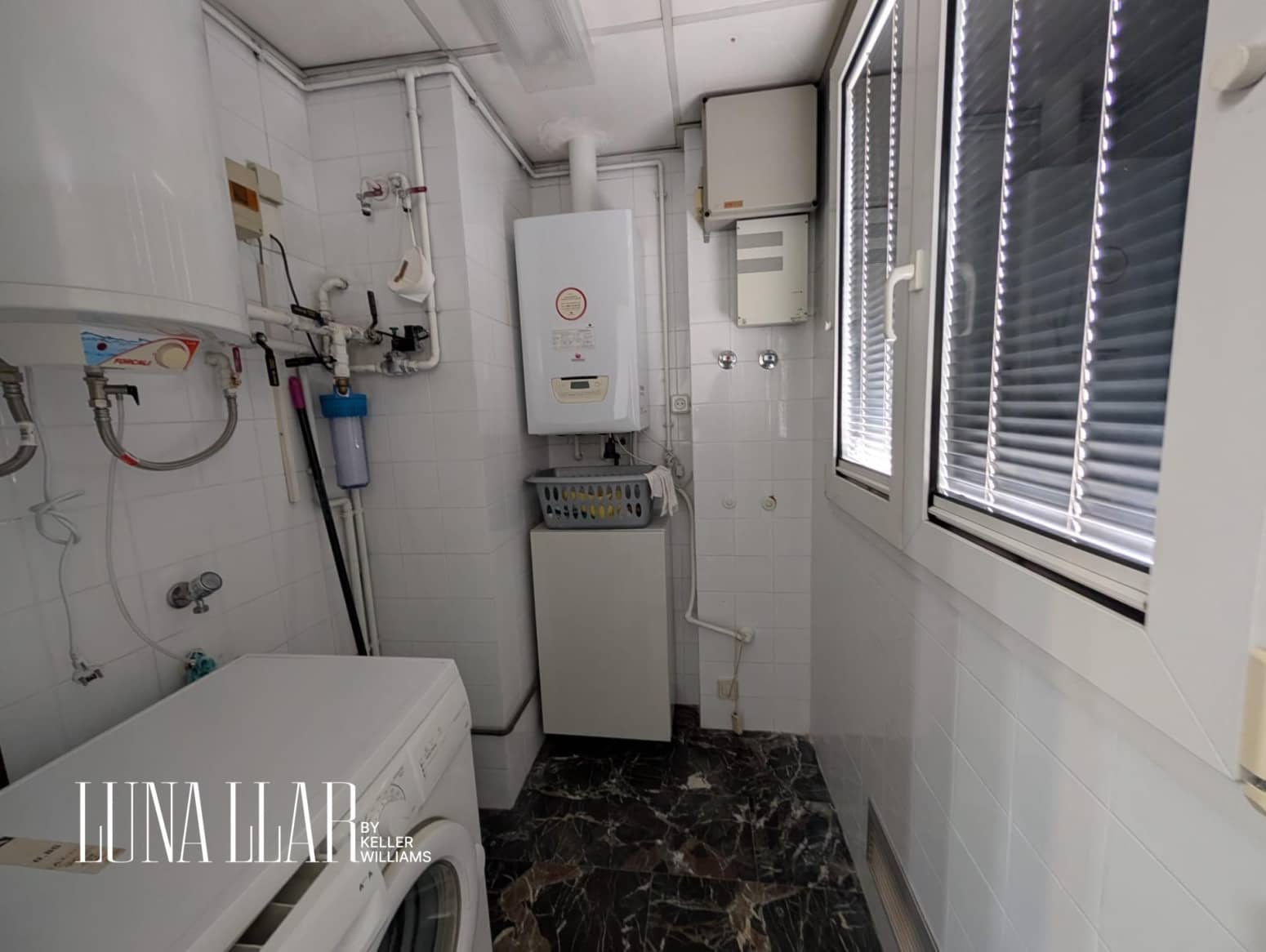 2 bedroom Flat for rent in Castelldefels with garage - € 1,760 (Ref: 9832228)