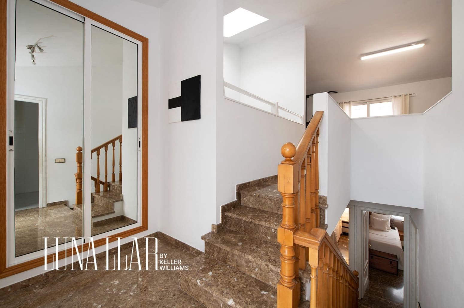 Chalet de 4 habitaciones en Viladecans en venta con garaje - 649.000 € (Ref: 9832230)