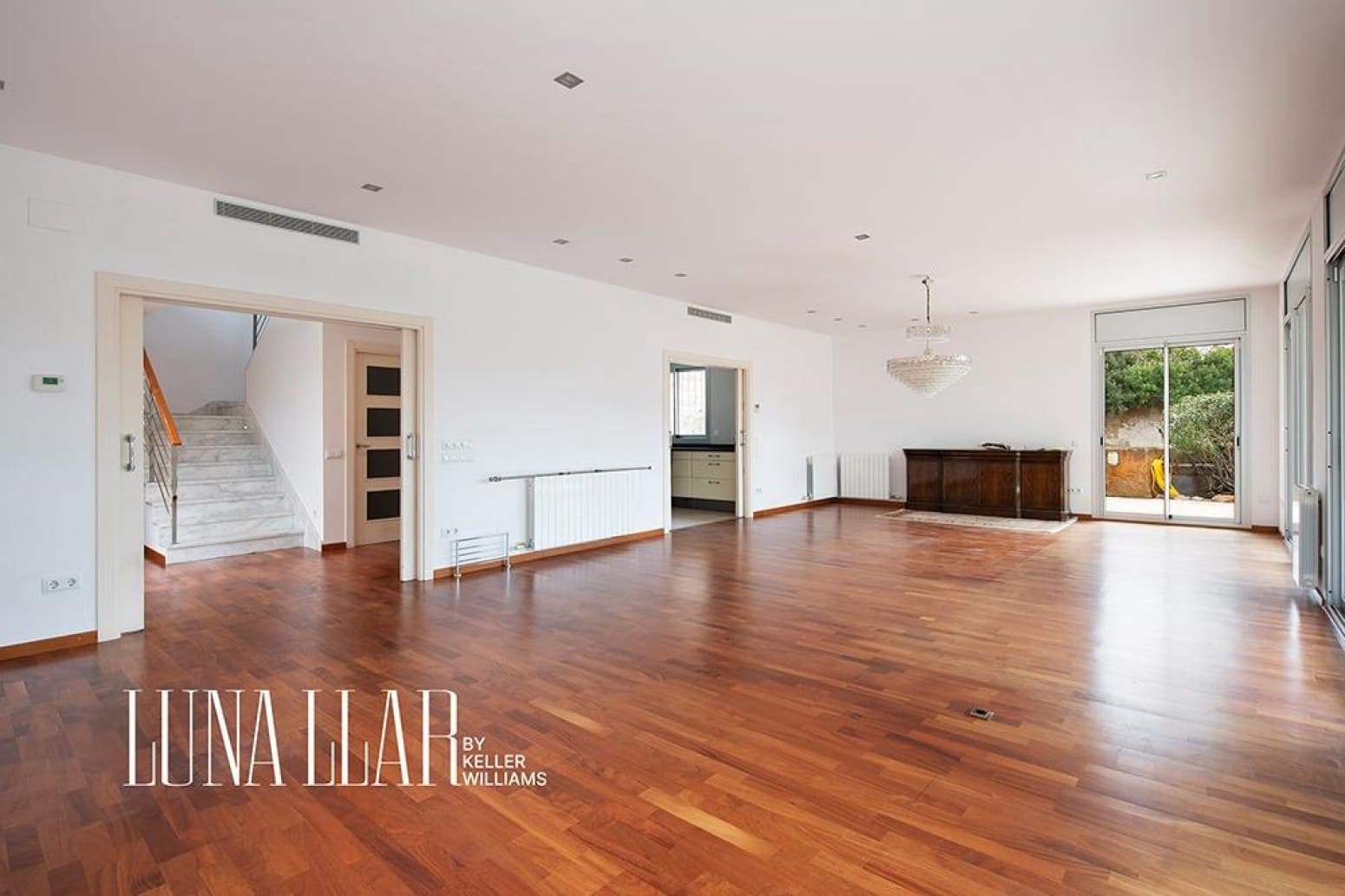 6 Zimmer Villa zu verkaufen in Castelldefels - 1.795.000 € (Ref: 9832240)