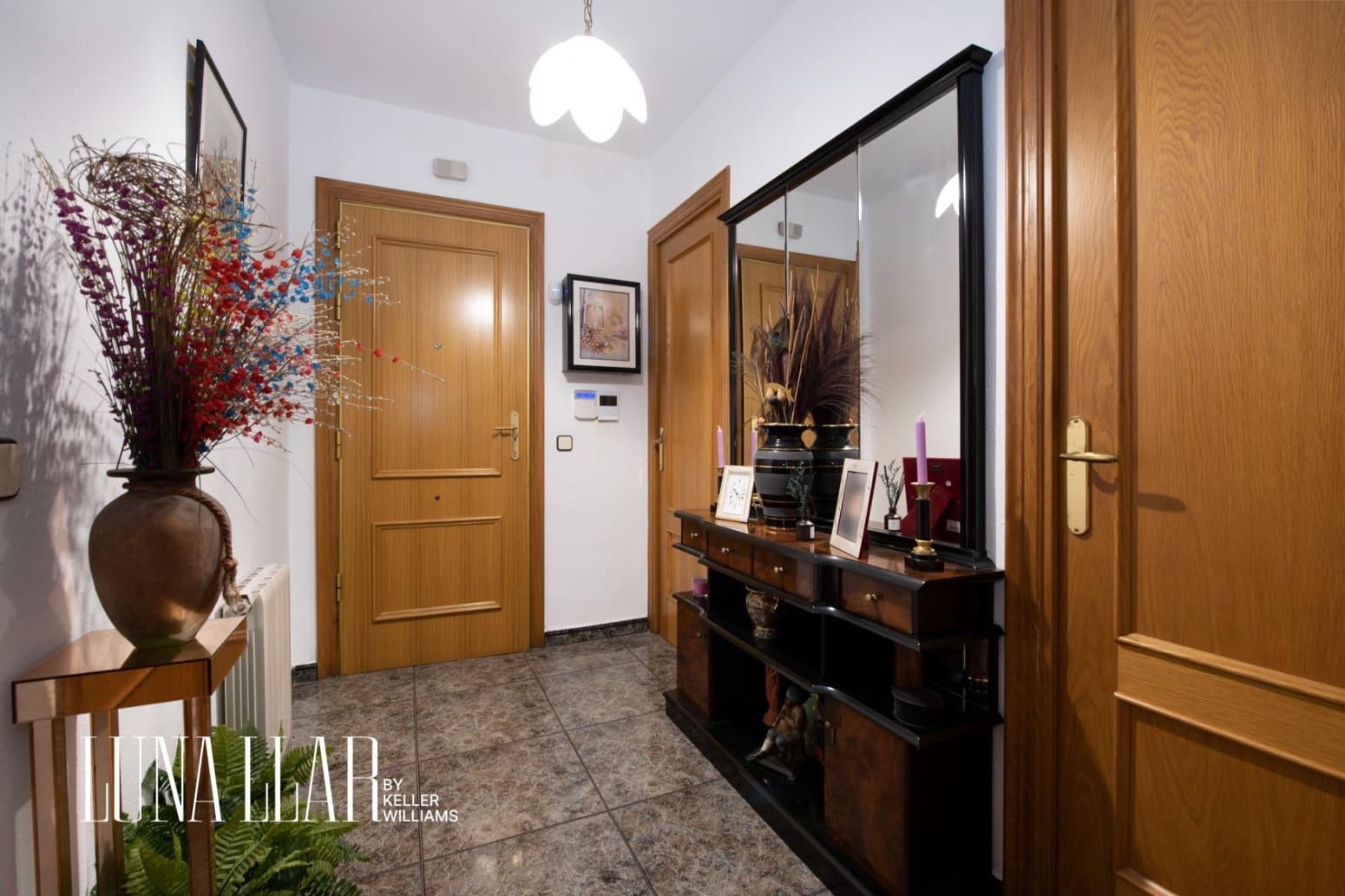 Piso de 4 habitaciones en Castelldefels en venta - 550.000 € (Ref: 9832244)