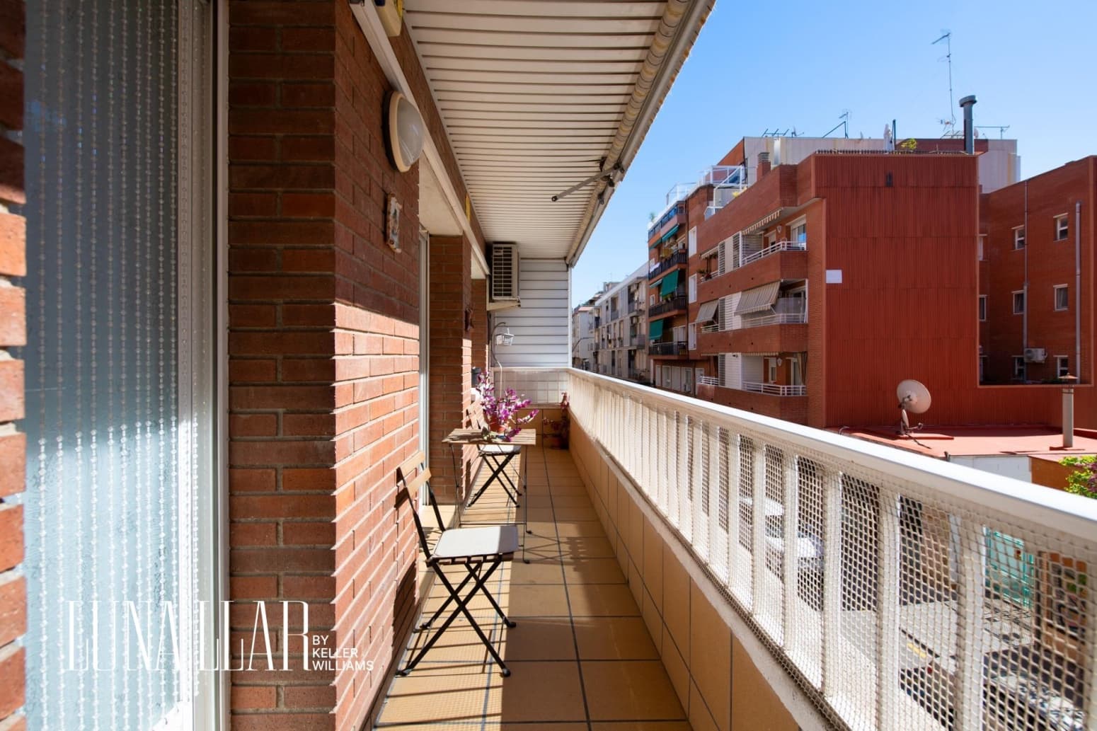 Piso de 4 habitaciones en Castelldefels en venta - 550.000 € (Ref: 9832244)