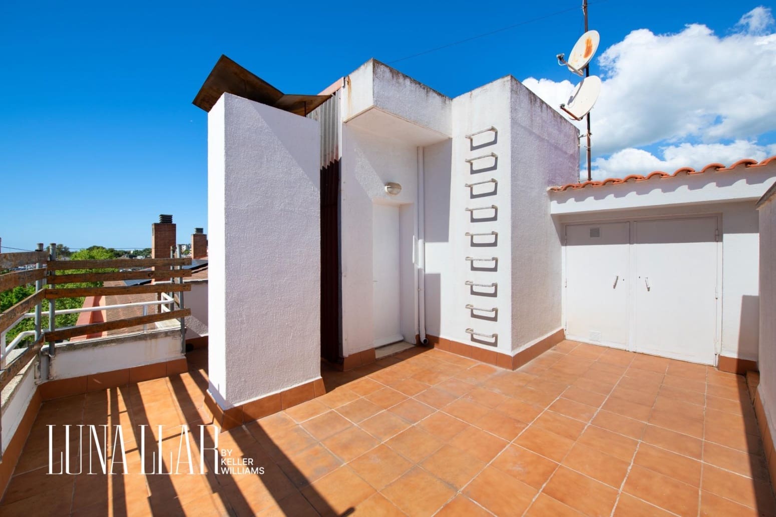 Piso de 4 habitaciones en Castelldefels en venta - 550.000 € (Ref: 9832244)