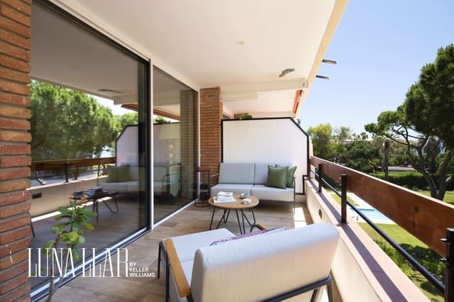 Piso de 3 habitaciones en Gavà en venta con piscina garaje - 1.095.000 € (Ref: 9832245)