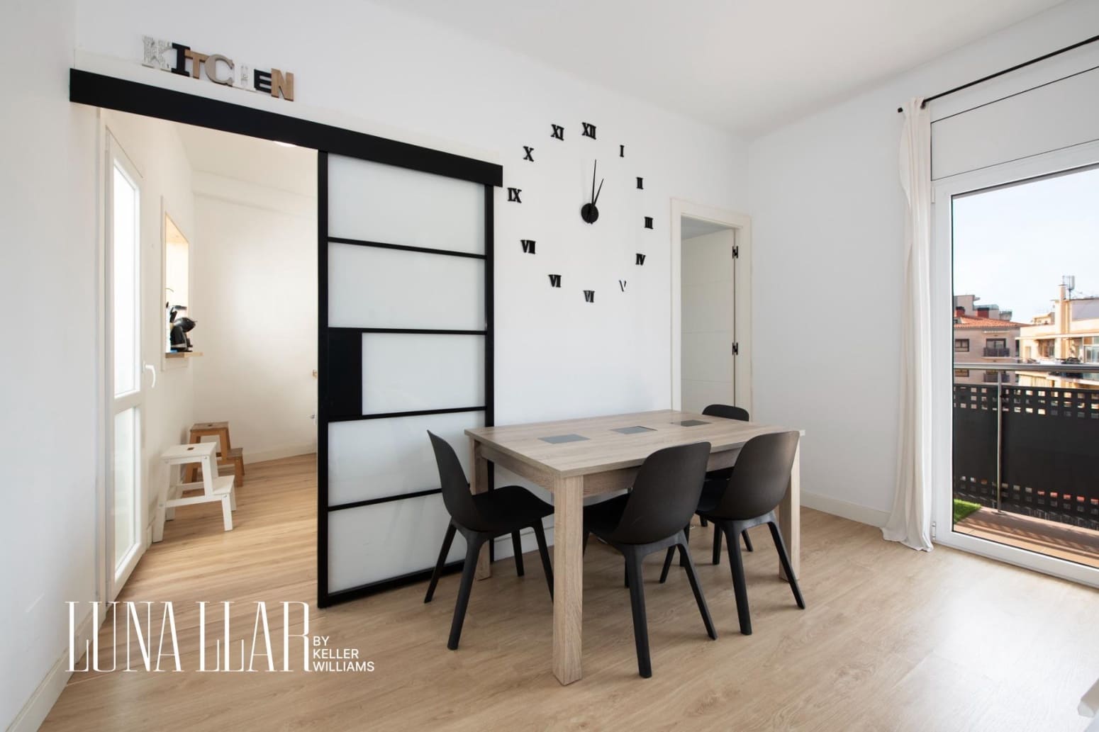 3 slaapkamer Flat te koop in Castelldefels - € 349.000 (Ref: 9832250)