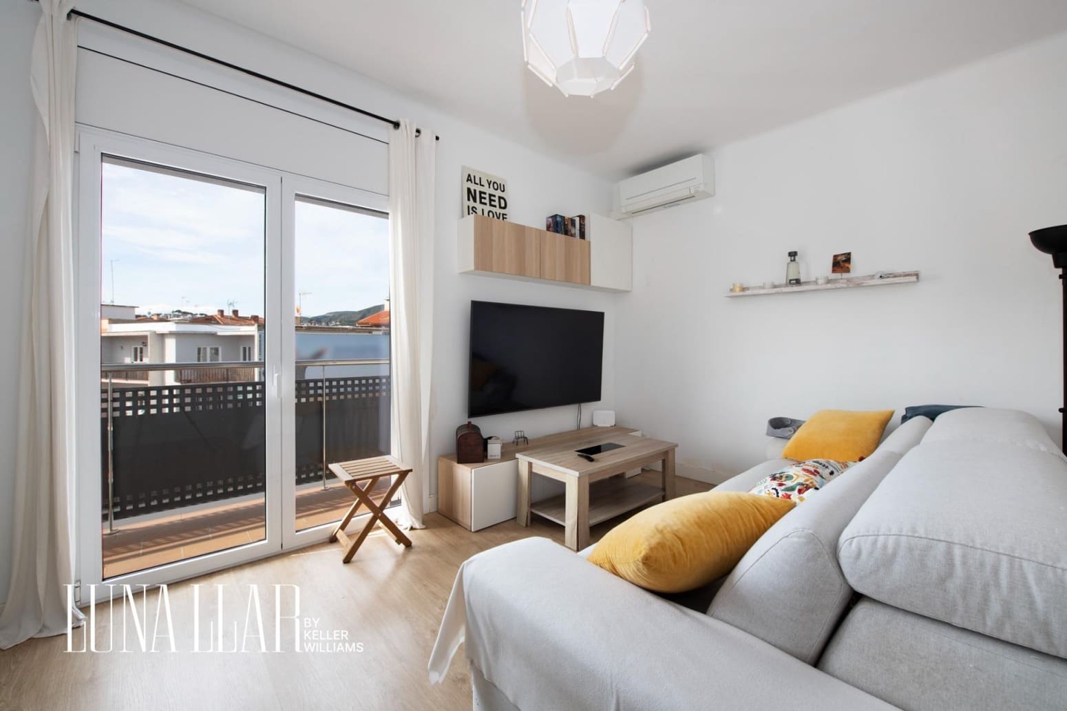 3 slaapkamer Flat te koop in Castelldefels - € 349.000 (Ref: 9832250)