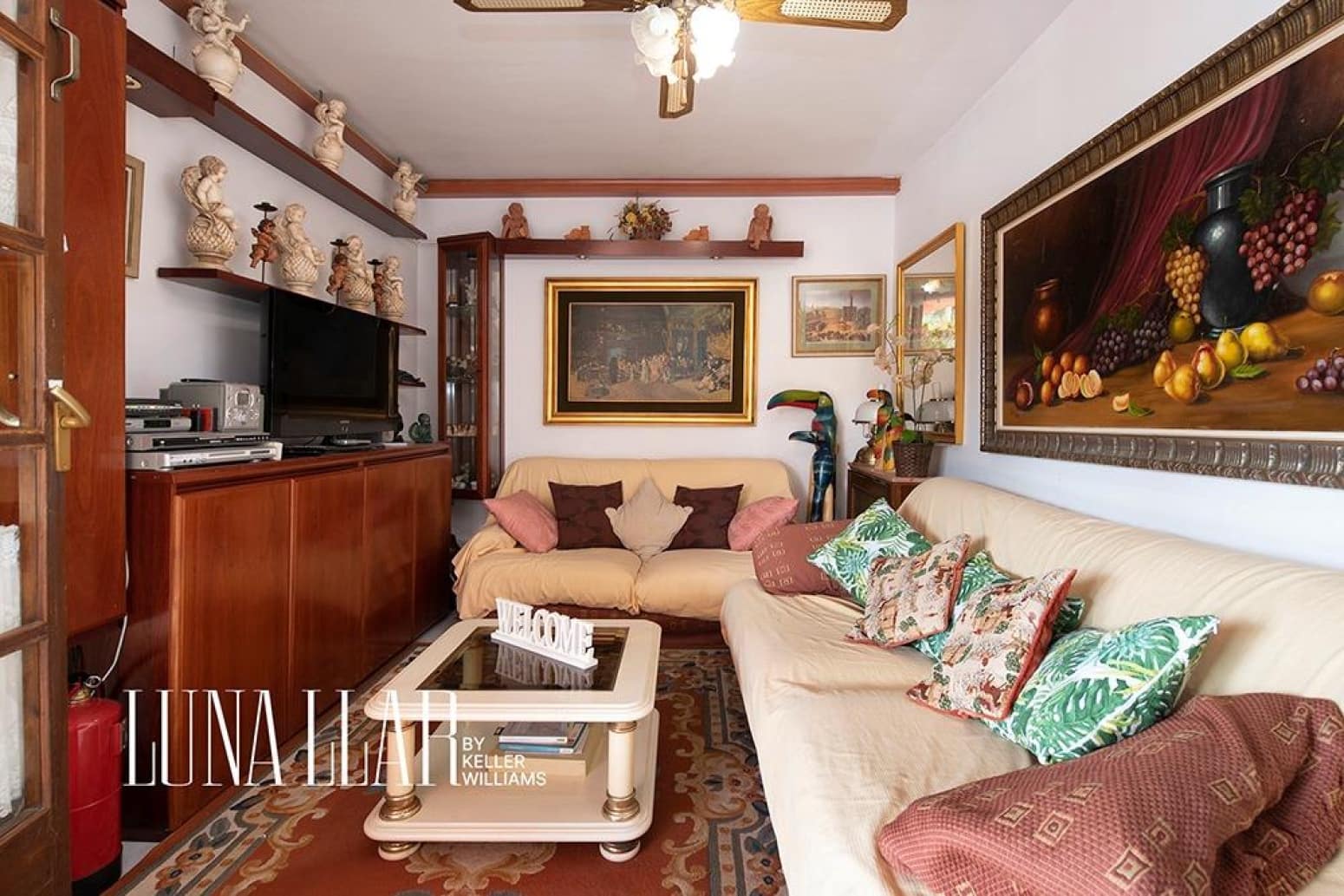 8 bedroom Villa for sale in Gava - € 2,100,000 (Ref: 9832252)