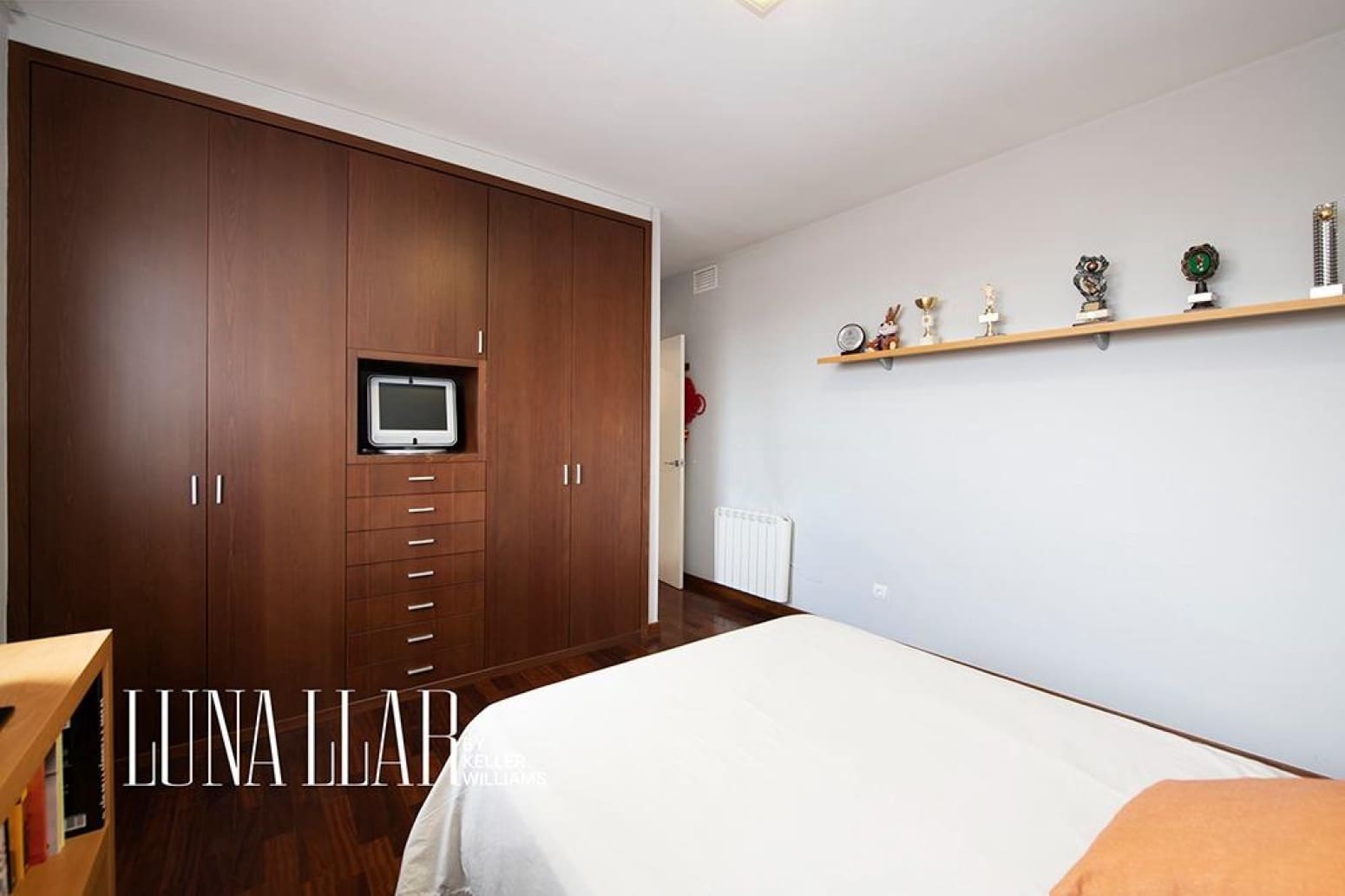 5 makuuhuone Huvila myytävänä paikassa Sant Boi de Llobregat mukana 
autotalli - 1 285 000 € (Ref: 9832253)