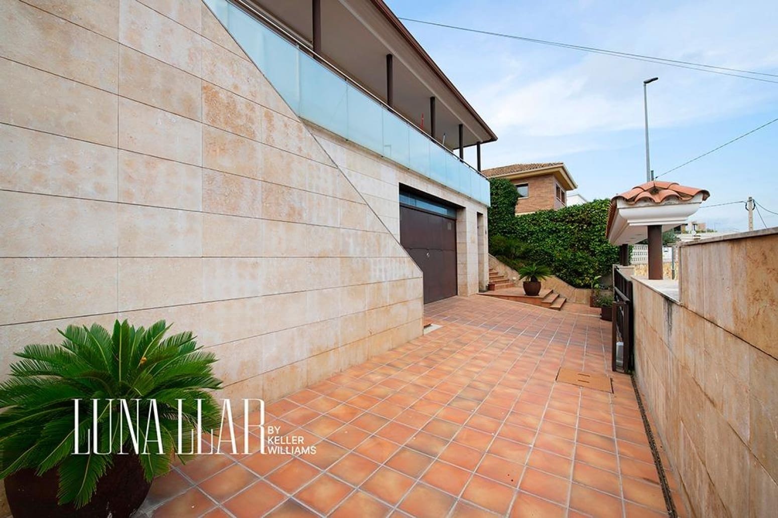 5 makuuhuone Huvila myytävänä paikassa Sant Boi de Llobregat mukana 
autotalli - 1 285 000 € (Ref: 9832253)