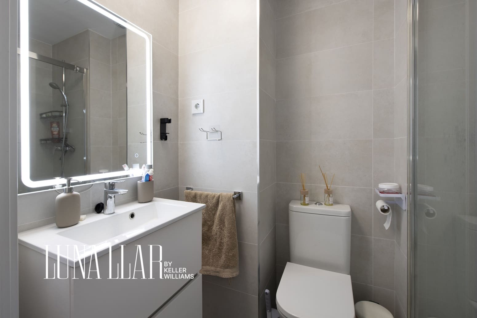 3 camera da letto Appartamento in vendita in Gava con garage - 398.000 € (Rif: 9833426)