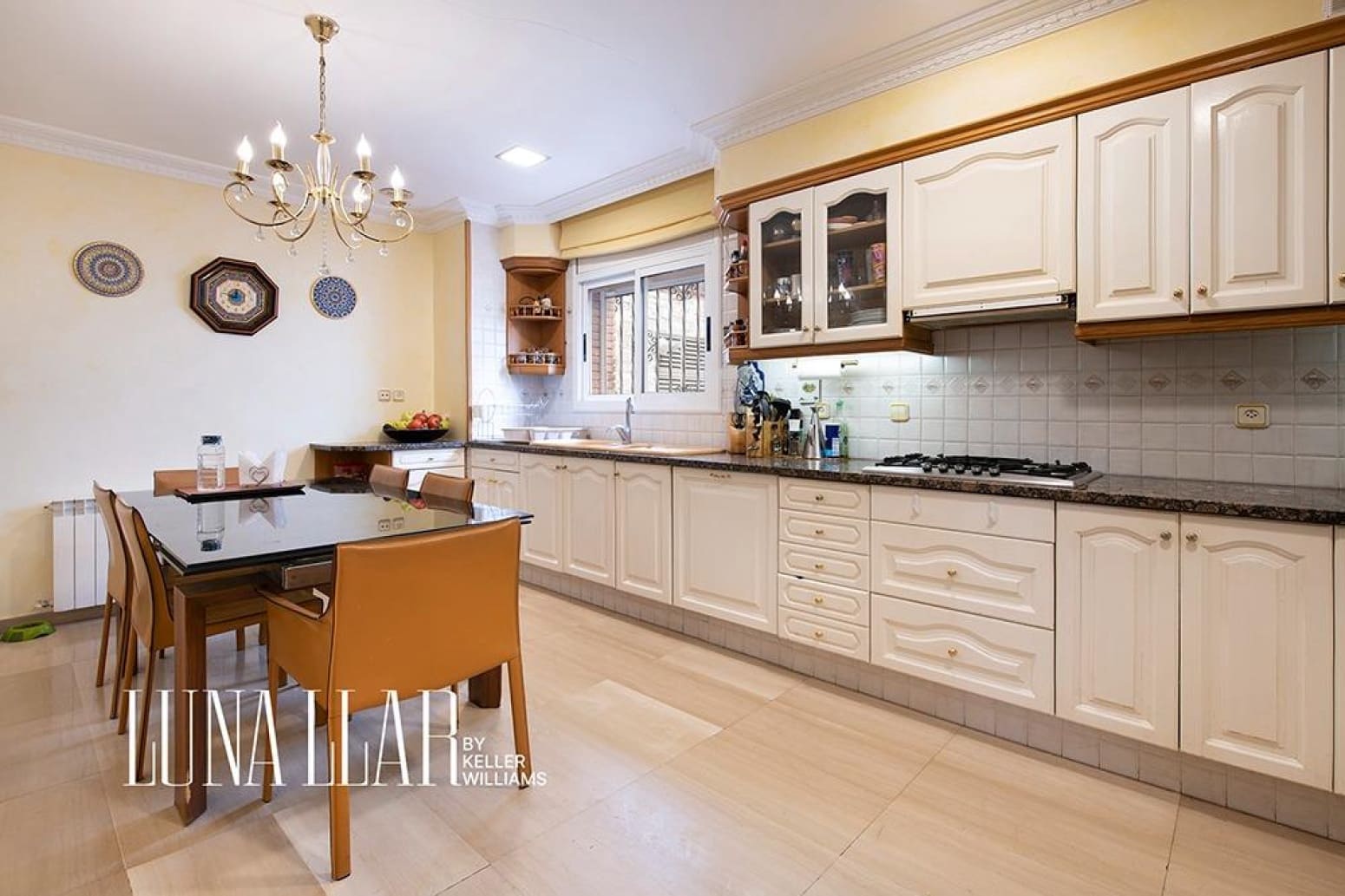 5 sypialnia Willa na sprzedaż w Castelldefels z garażem - 1 295 000 € (Ref: 9833428)