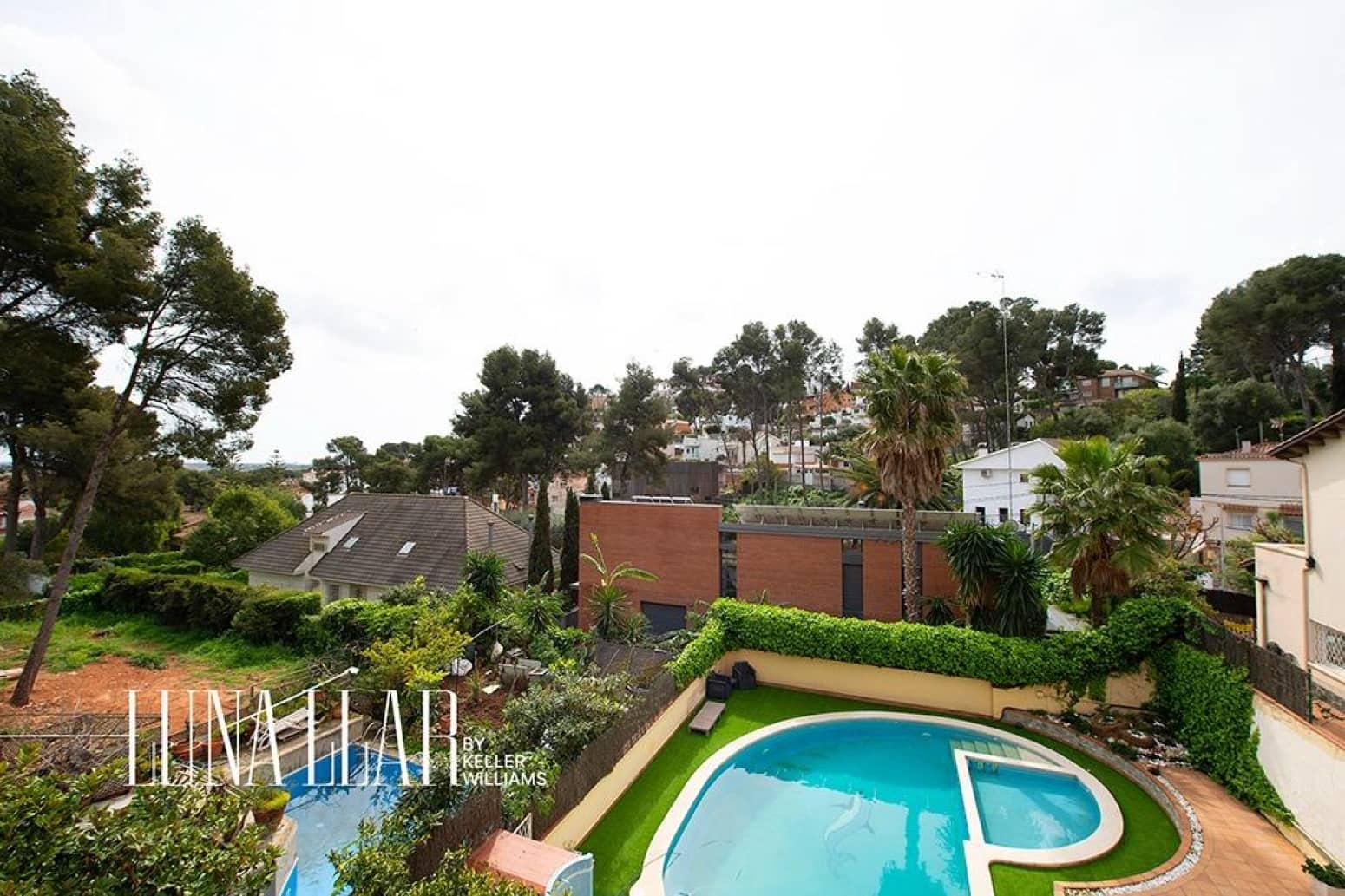 5 sypialnia Willa na sprzedaż w Castelldefels z garażem - 1 295 000 € (Ref: 9833428)