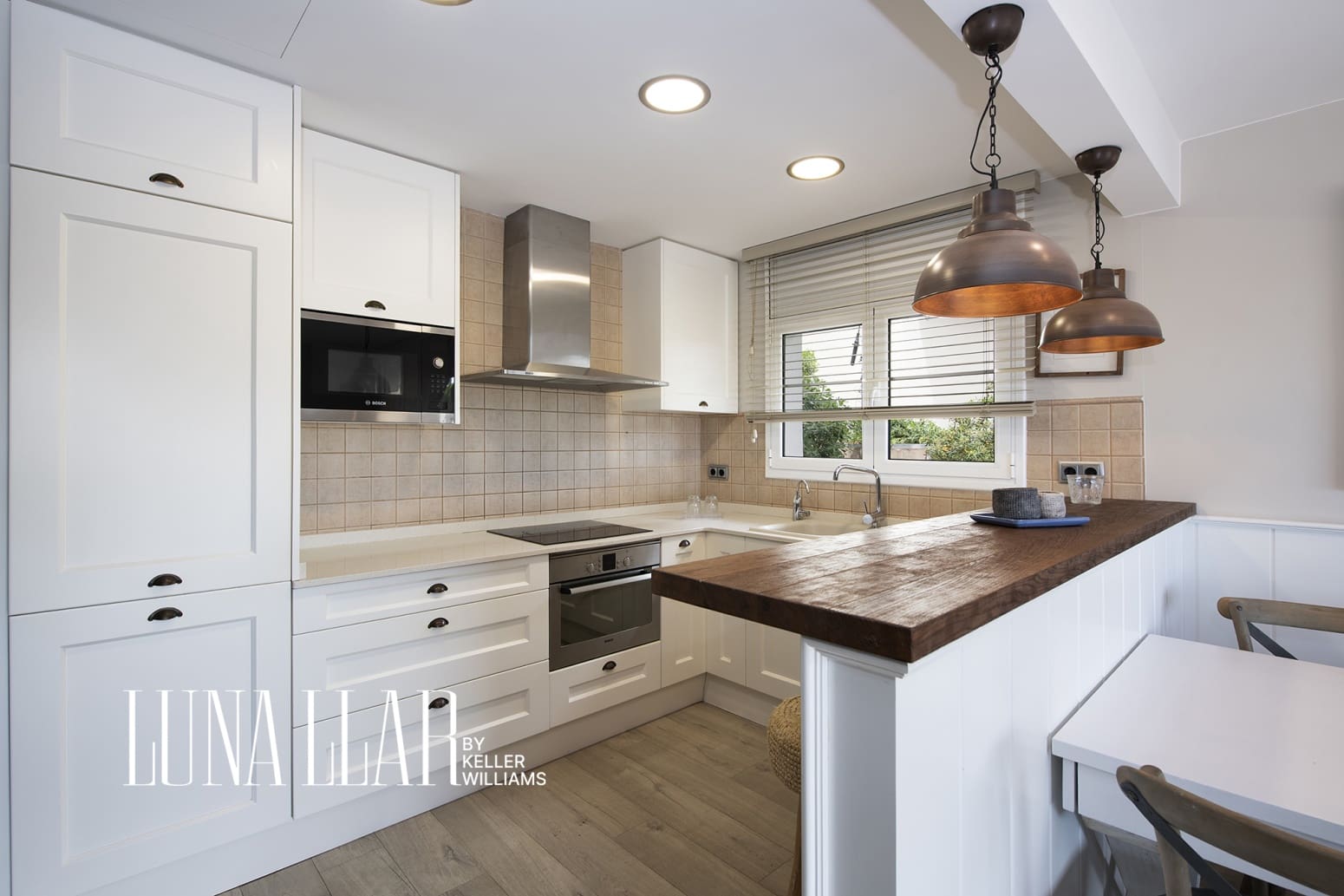 2 slaapkamer Flat te koop in Castelldefels met zwembad garage - € 499.000 (Ref: 9845185)