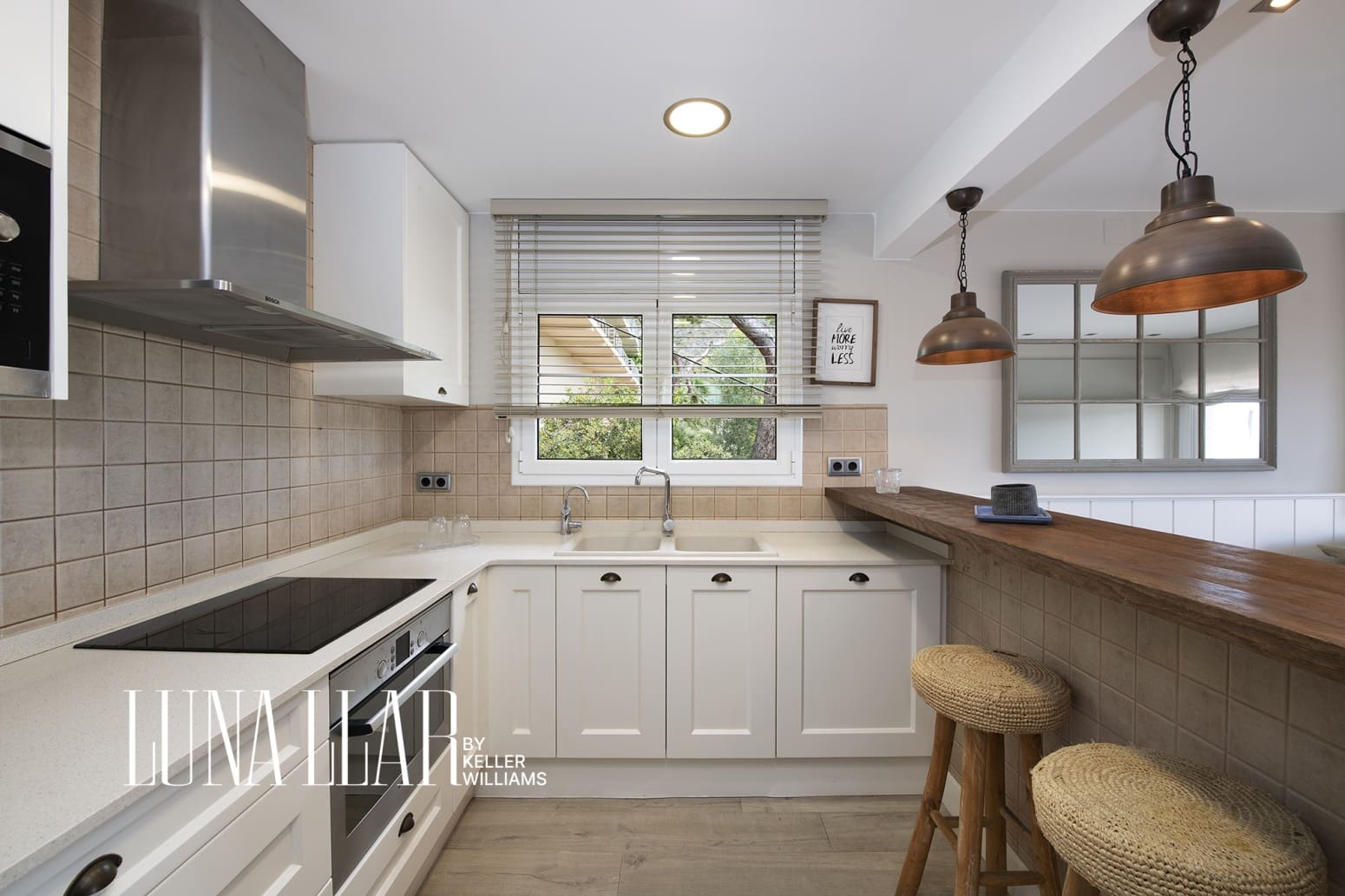 2 slaapkamer Flat te koop in Castelldefels met zwembad garage - € 499.000 (Ref: 9845185)
