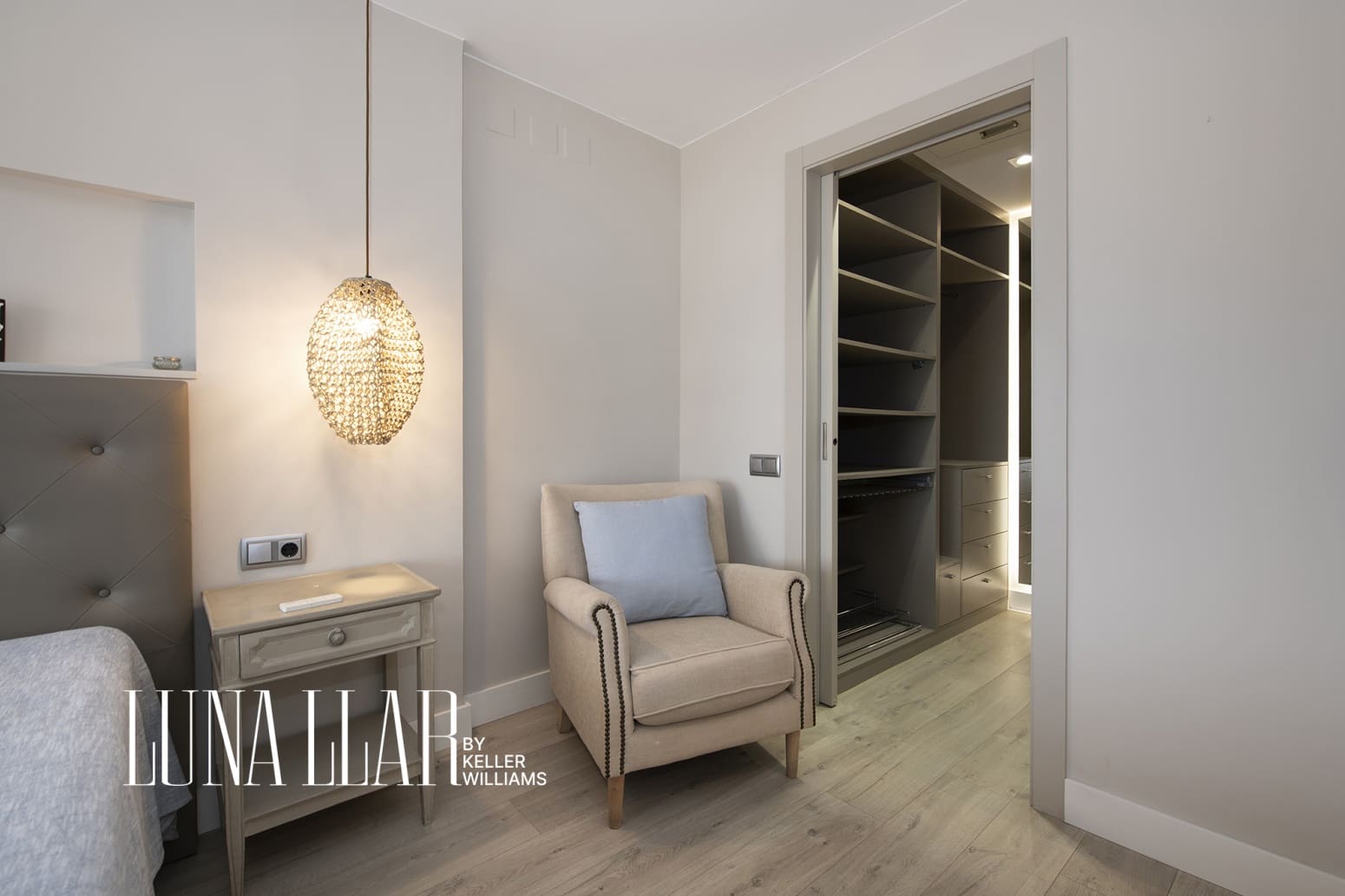 2 slaapkamer Flat te koop in Castelldefels met zwembad garage - € 499.000 (Ref: 9845185)