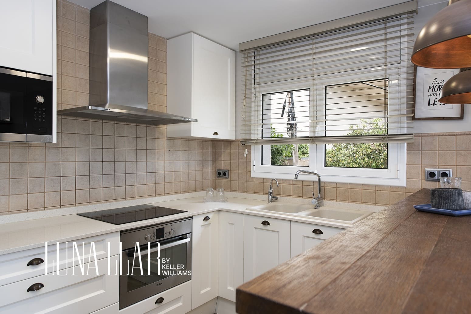 2 slaapkamer Flat te koop in Castelldefels met zwembad garage - € 499.000 (Ref: 9845185)