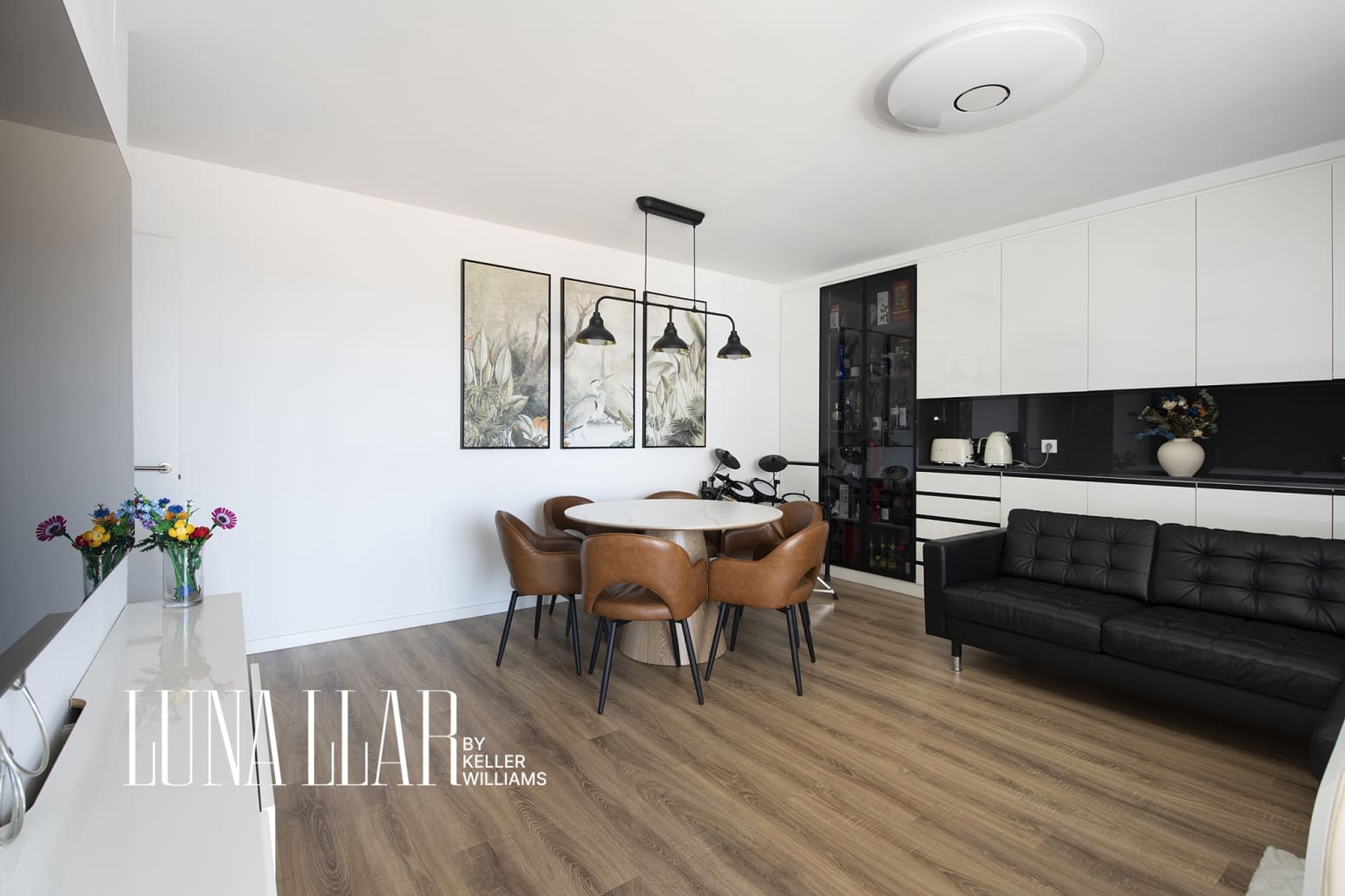 3 slaapkamer Flat te koop in Cornella de Llobregat met zwembad garage - € 655.000 (Ref: 9861660)
