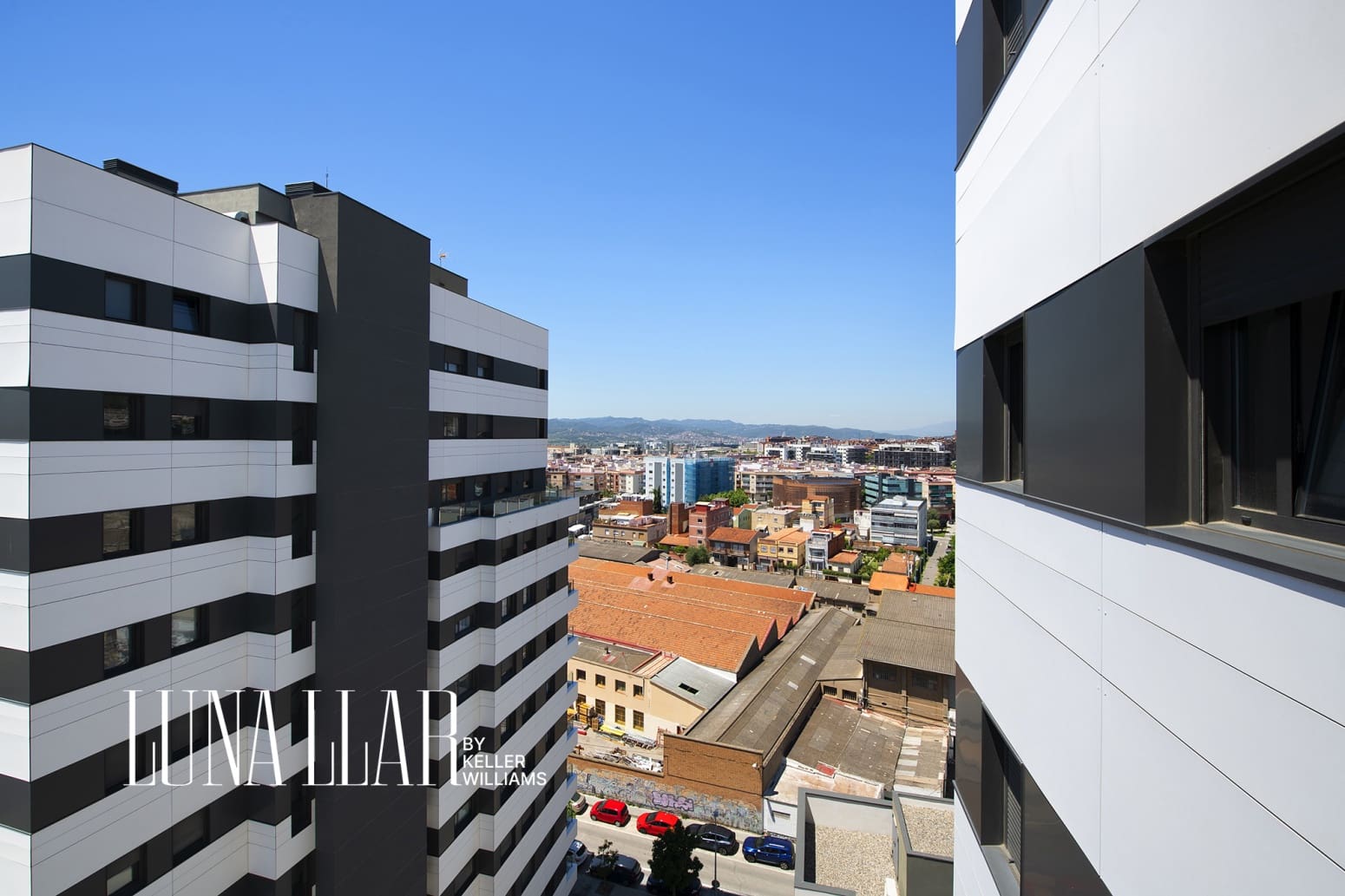 3 slaapkamer Flat te koop in Cornella de Llobregat met zwembad garage - € 655.000 (Ref: 9861660)