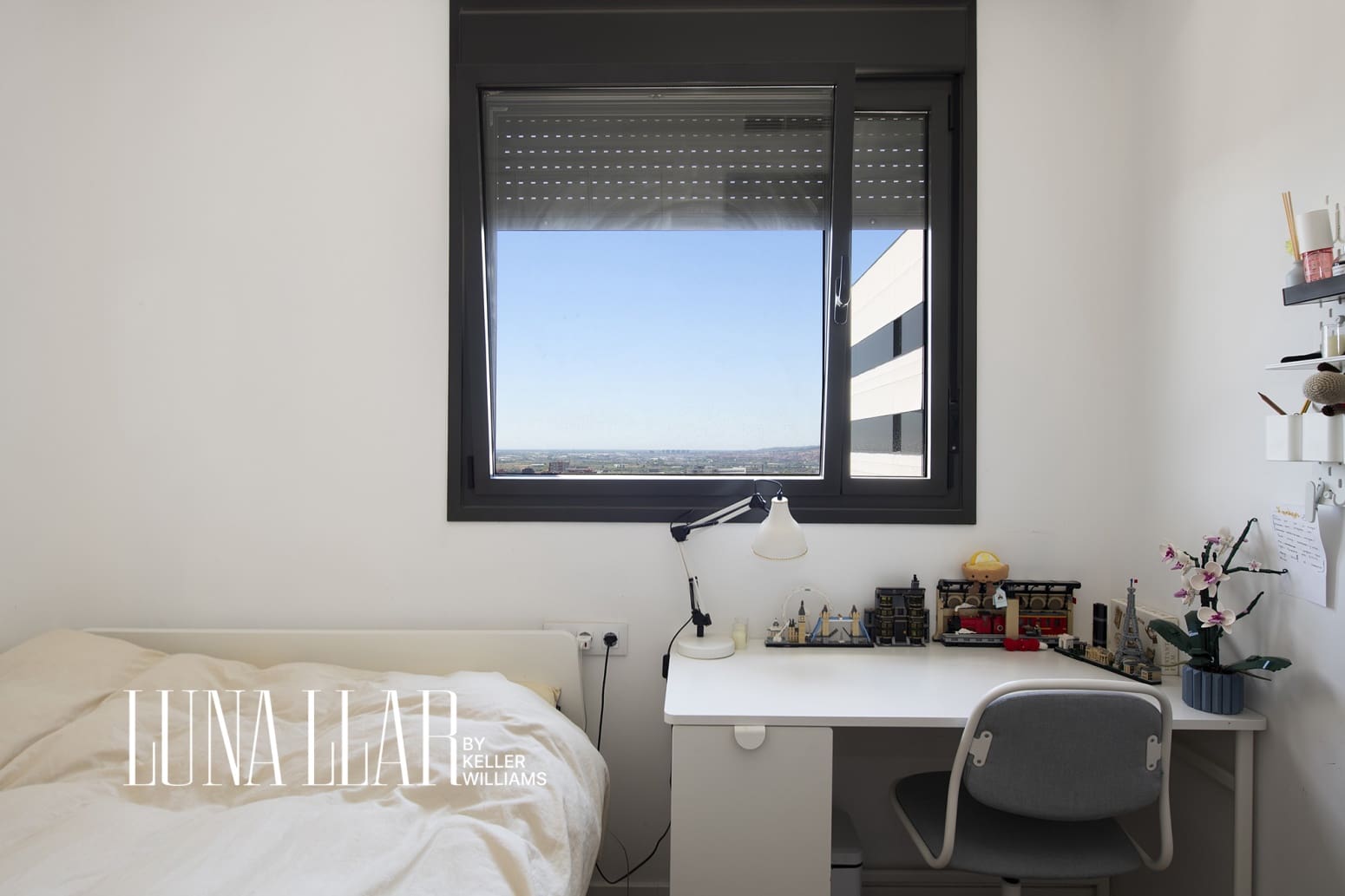 3 slaapkamer Flat te koop in Cornella de Llobregat met zwembad garage - € 655.000 (Ref: 9861660)