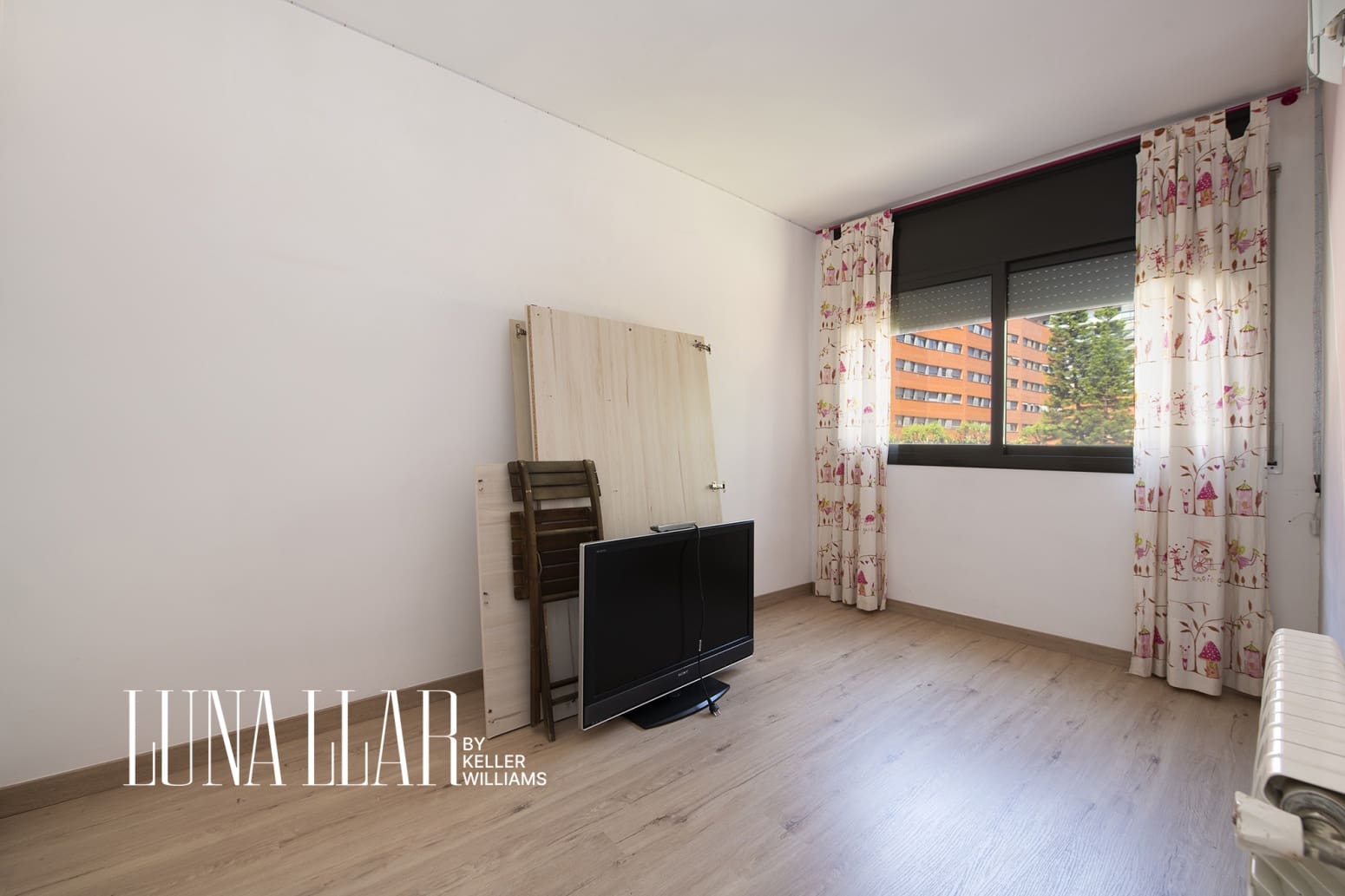 2 bedroom Flat for sale in Viladecans with garage - € 375,000 (Ref: 9861661)