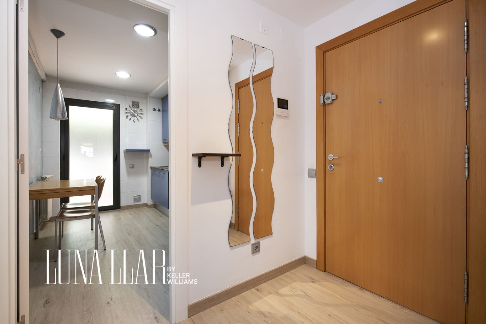 2 bedroom Flat for sale in Viladecans with garage - € 375,000 (Ref: 9861661)