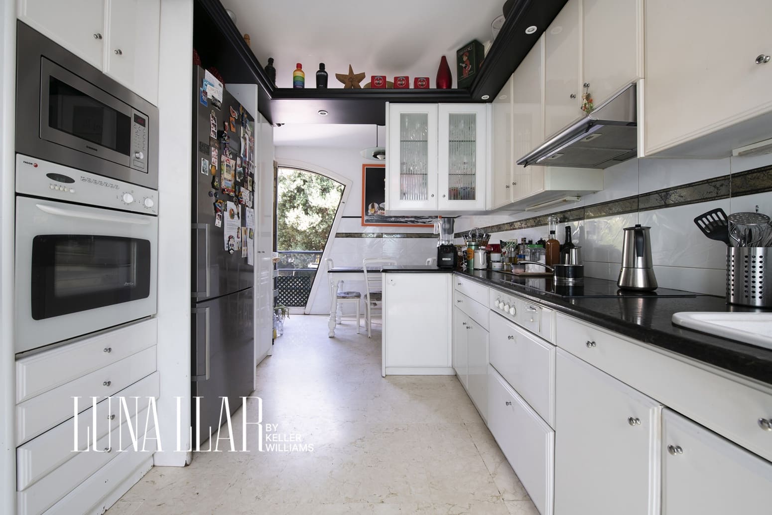 Villa for sale in Castelldefels - € 1,700,000 (Ref: 9875800)