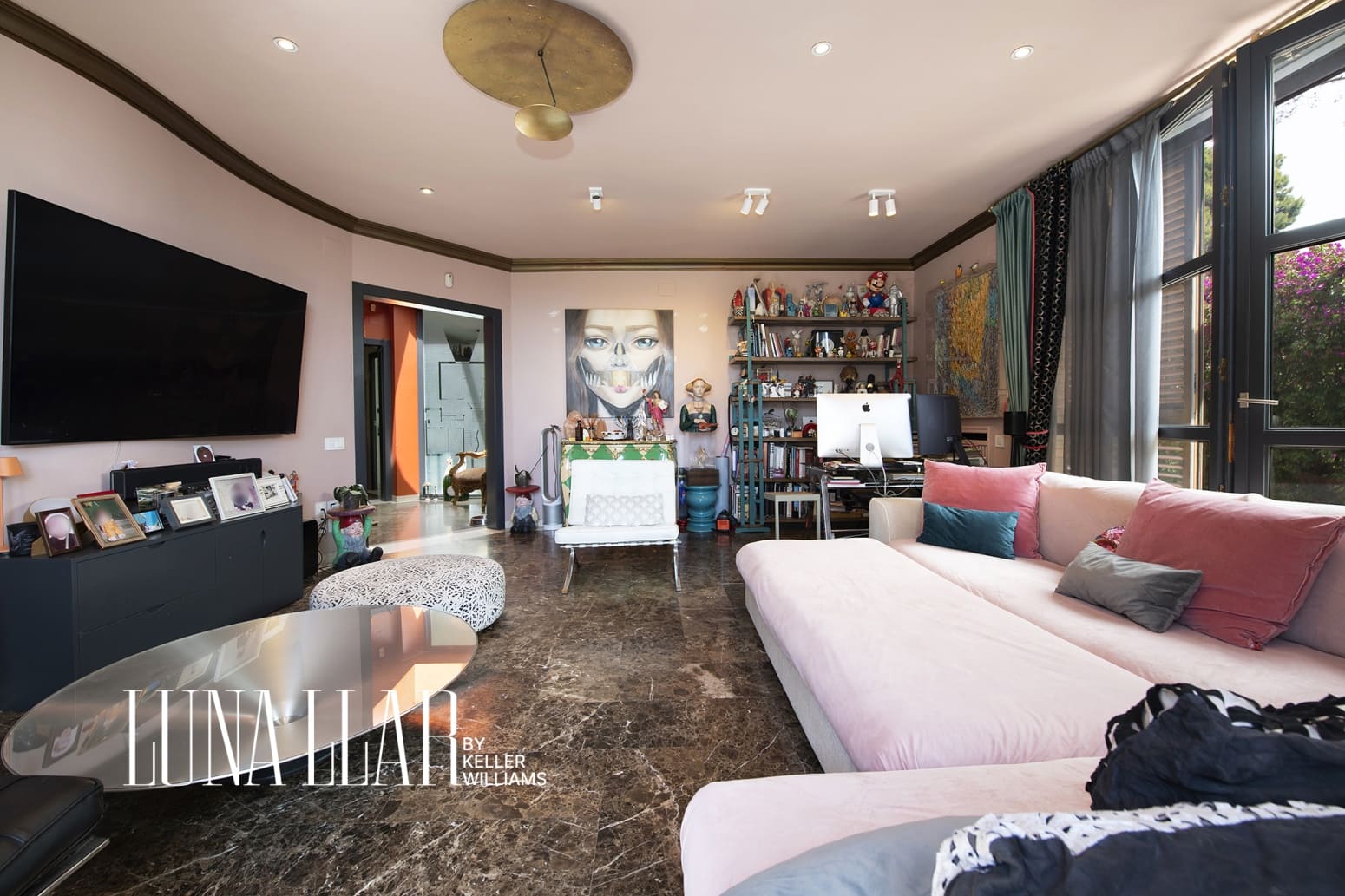 Villa for sale in Castelldefels - € 1,700,000 (Ref: 9875800)