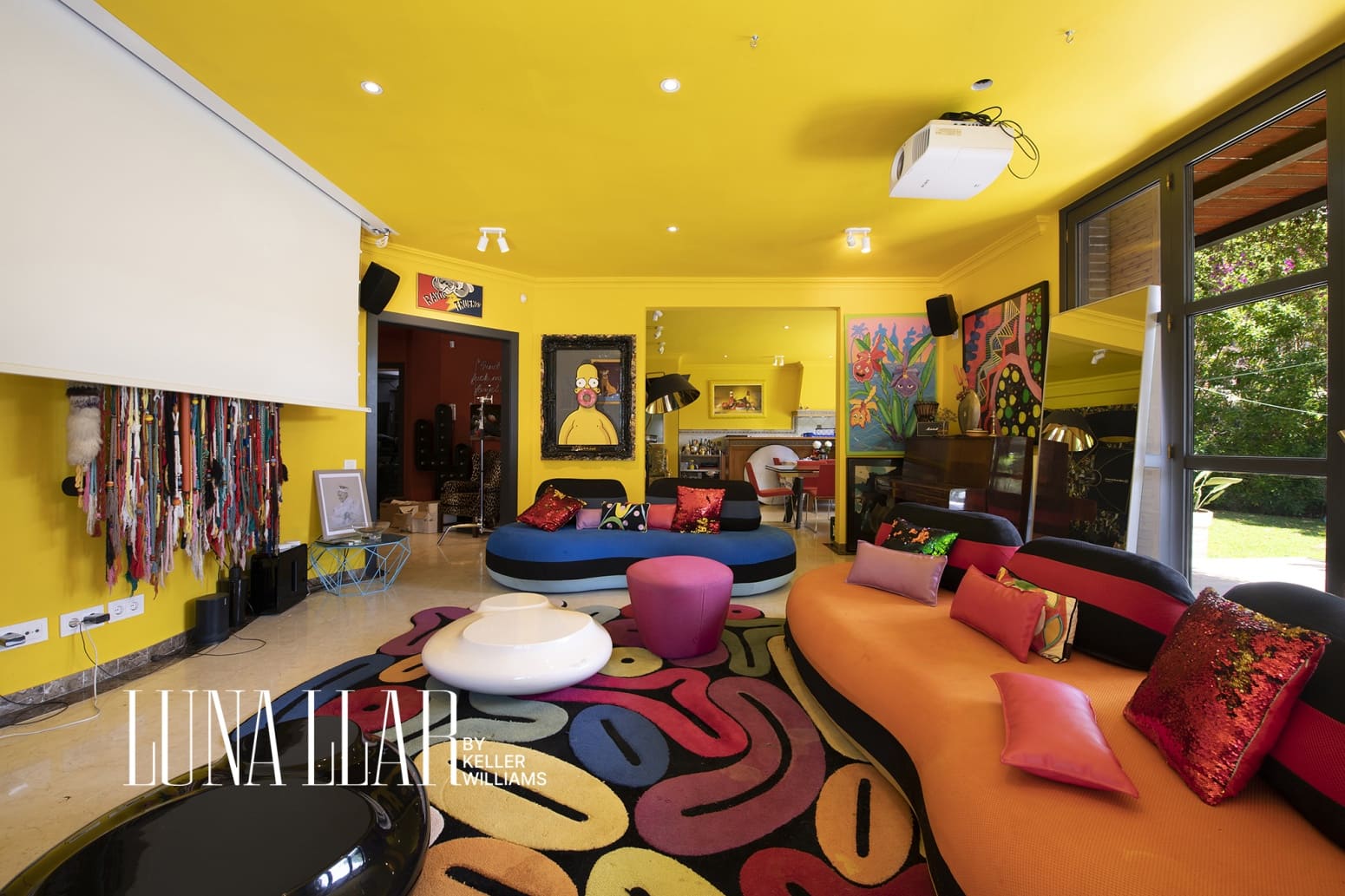 Villa for sale in Castelldefels - € 1,700,000 (Ref: 9875800)