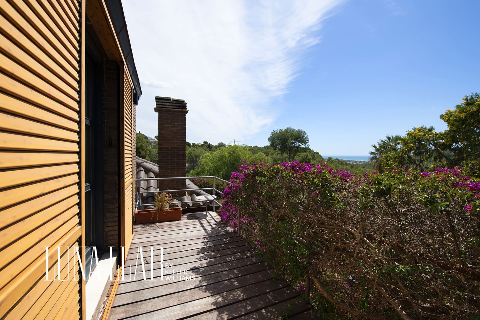 Villa for sale in Castelldefels - € 1,700,000 (Ref: 9875800)