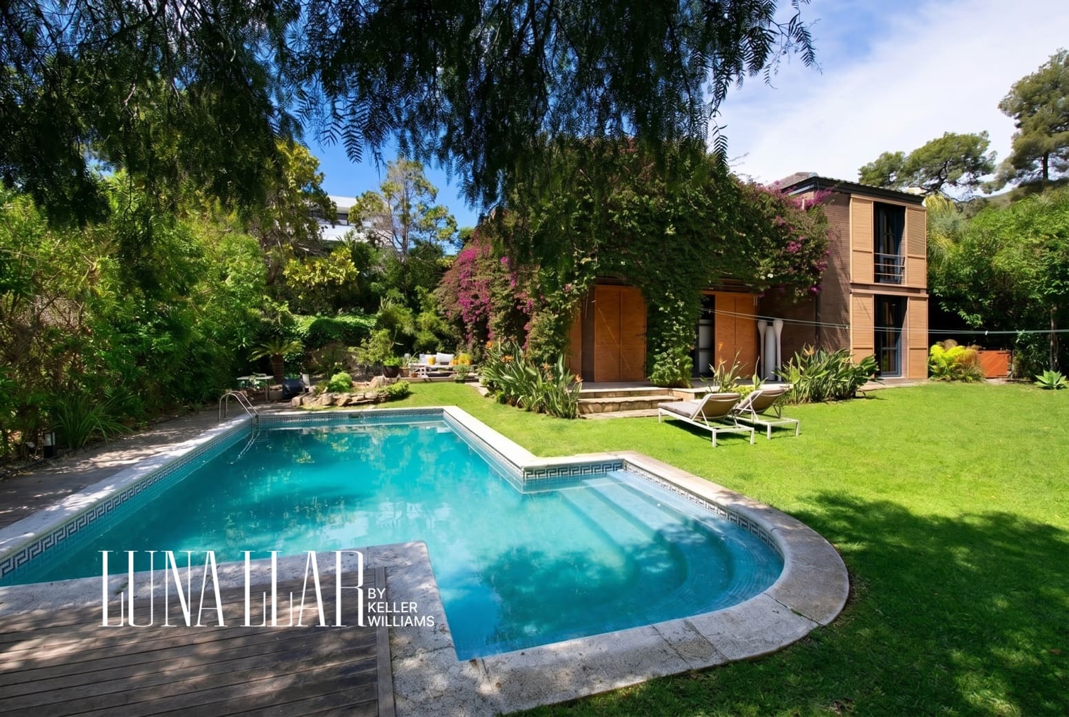 Villa for sale in Castelldefels - € 1,700,000 (Ref: 9875800)