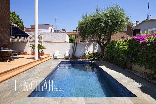 5 slaapkamer Villa te koop in Castelldefels met zwembad garage - € 1.399.000 (Ref: 9878160)