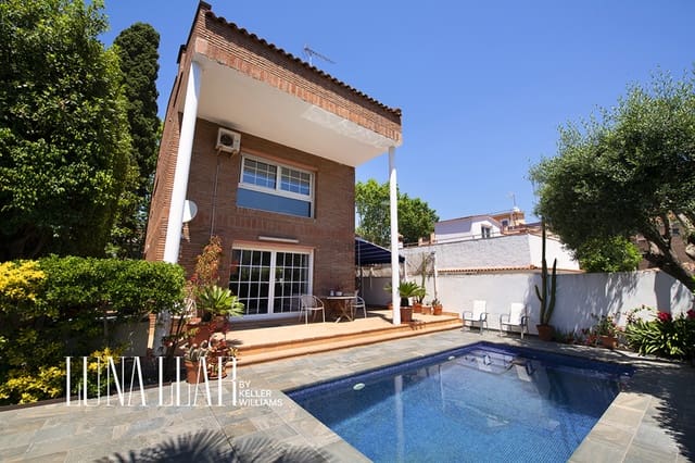 5 slaapkamer Villa te koop in Castelldefels met zwembad garage - € 1.399.000 (Ref: 9878160)