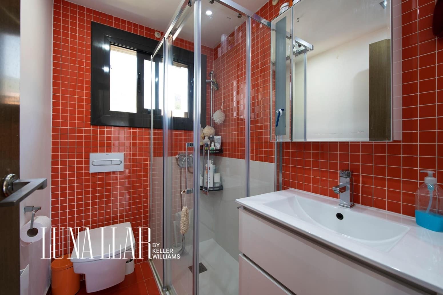6 quarto Moradia para venda em Castelldefels com garagem - 975 000 € (Ref: 9893950)