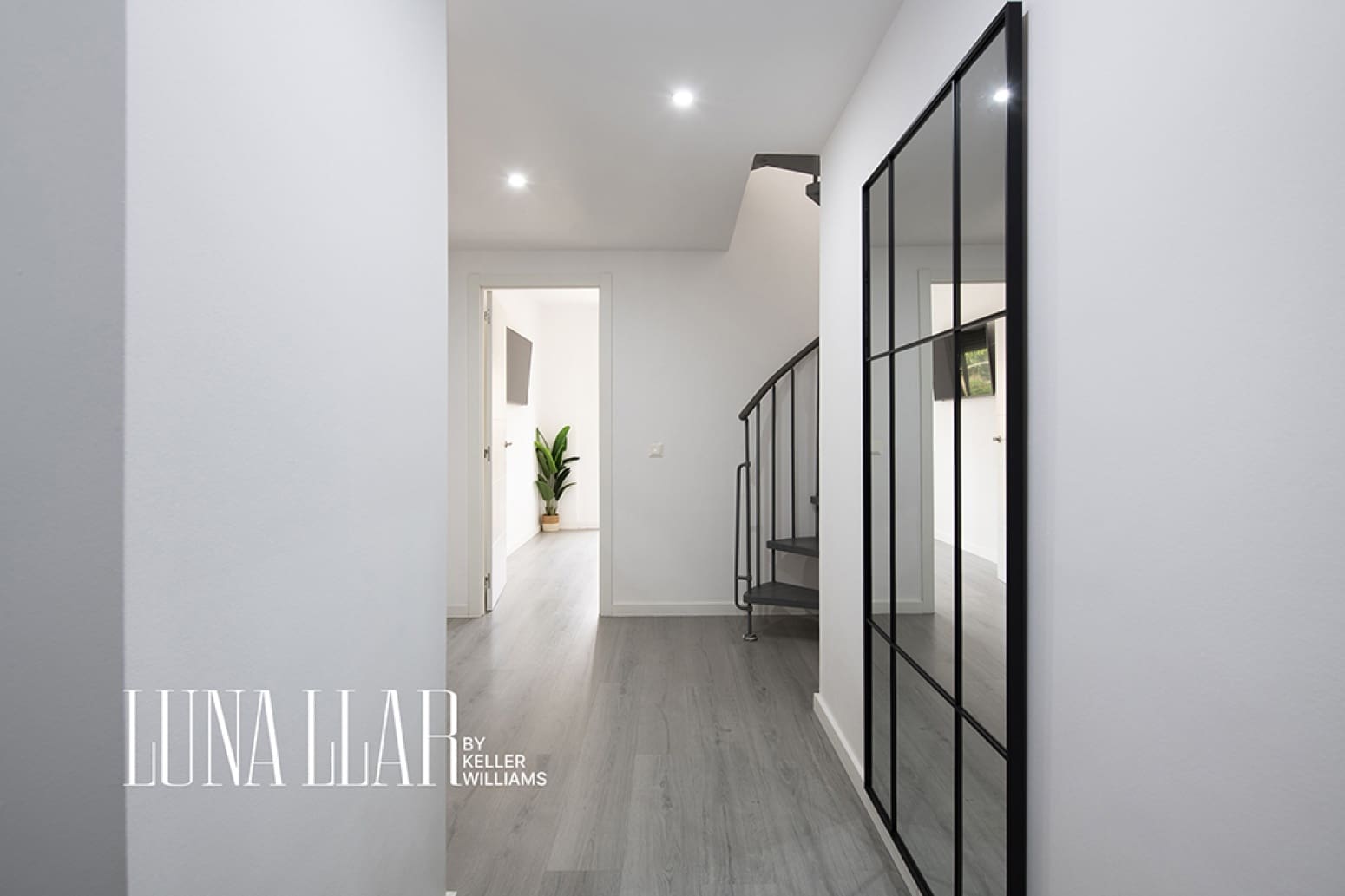 3 bedroom Flat for sale in Viladecans - € 395,000 (Ref: 9899225)