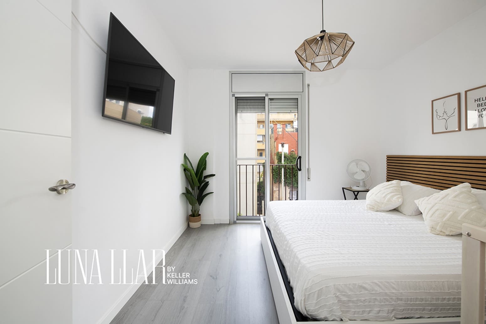 3 bedroom Flat for sale in Viladecans - € 395,000 (Ref: 9899225)