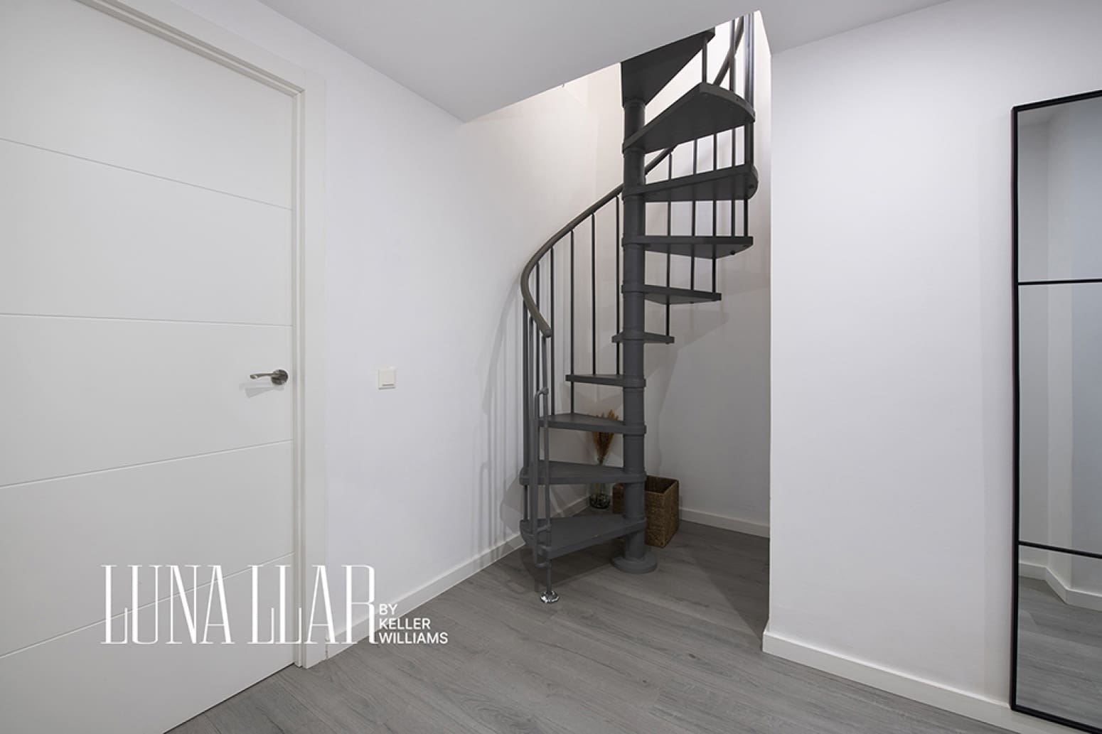 3 bedroom Flat for sale in Viladecans - € 395,000 (Ref: 9899225)