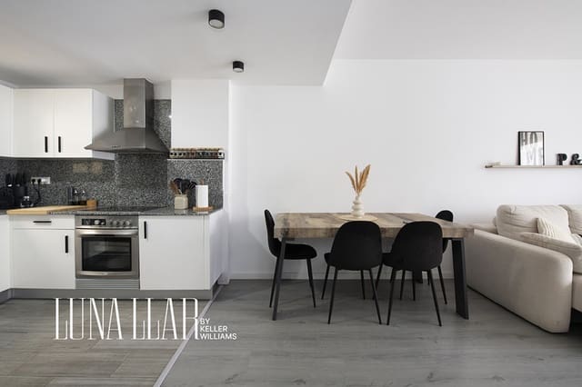3 bedroom Flat for sale in Viladecans - € 395,000 (Ref: 9899225)