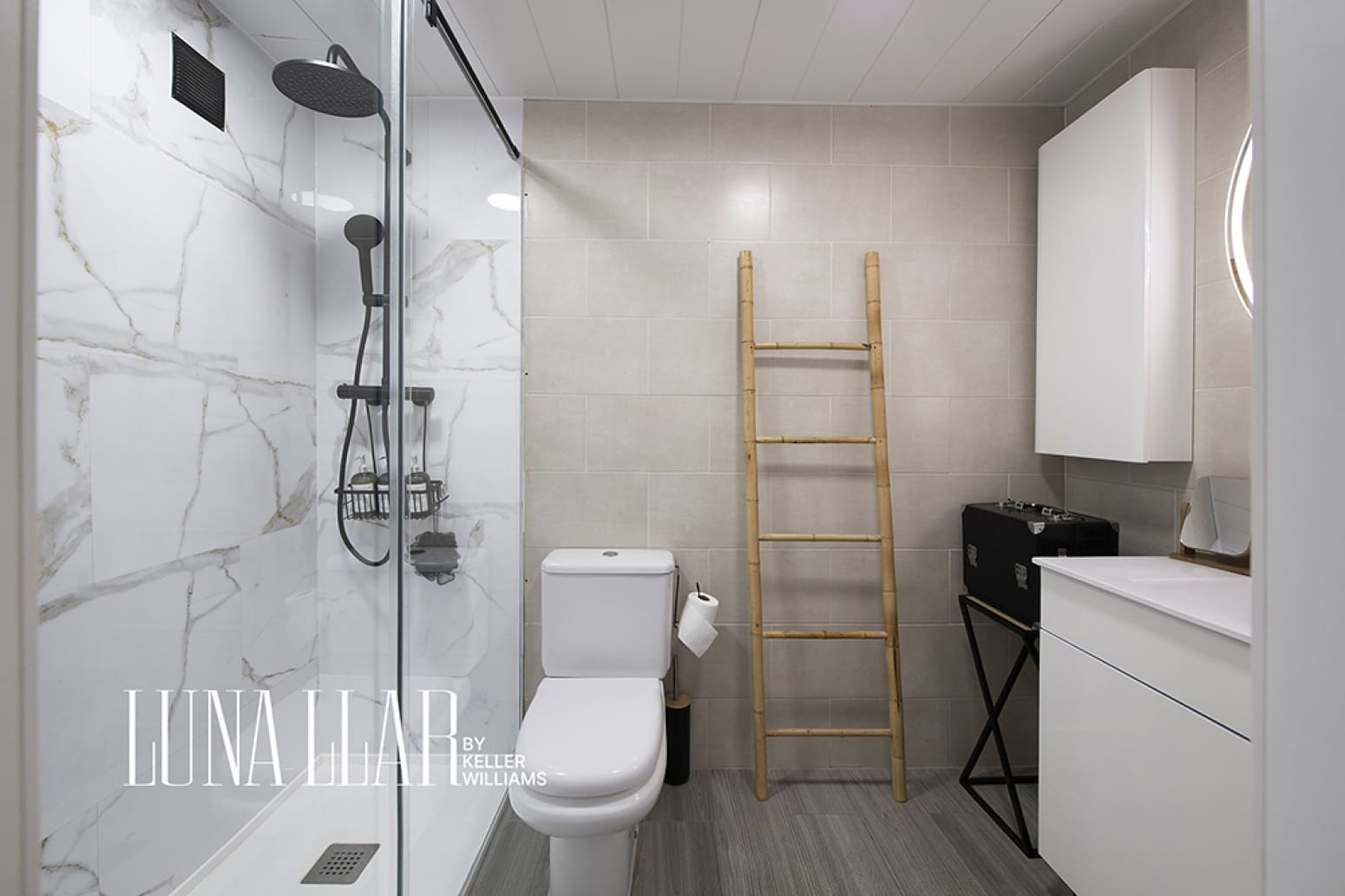 3 bedroom Flat for sale in Viladecans - € 395,000 (Ref: 9899225)